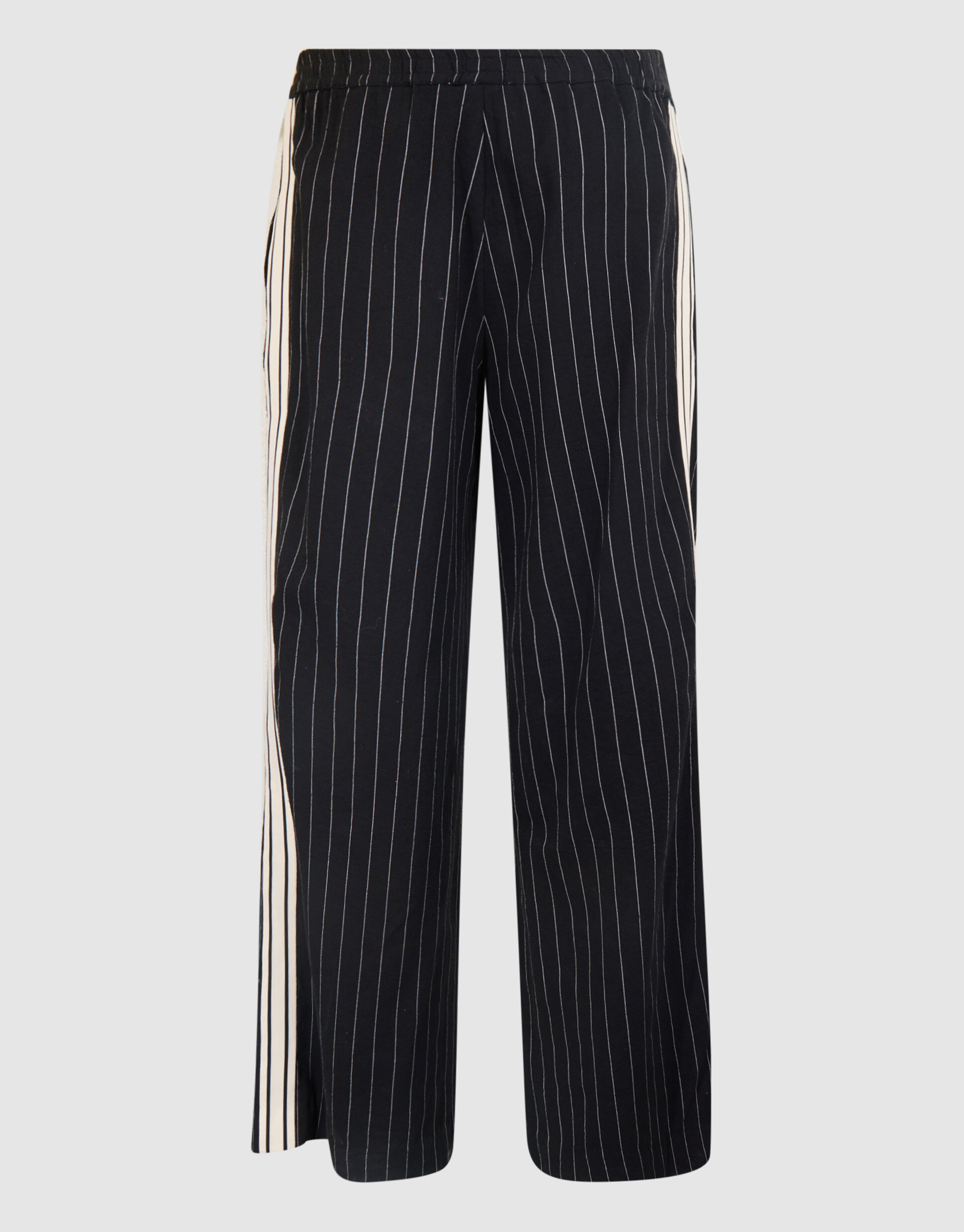 Nadelstreifen-Hose mit weitem Bein in Dunkelgrau v SHOEBY WOMEN