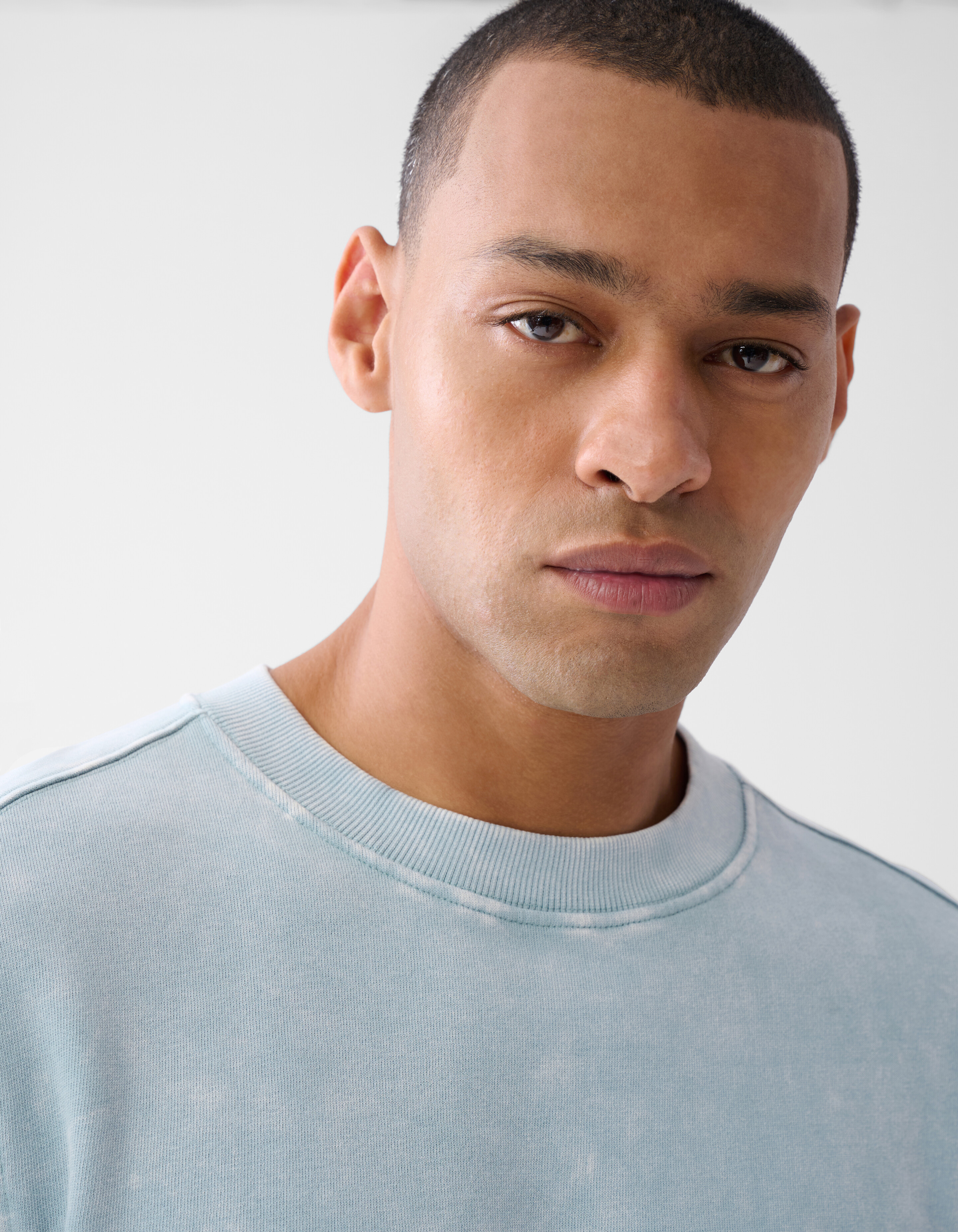 Basic Pullover Hellblau SHOEBY MEN