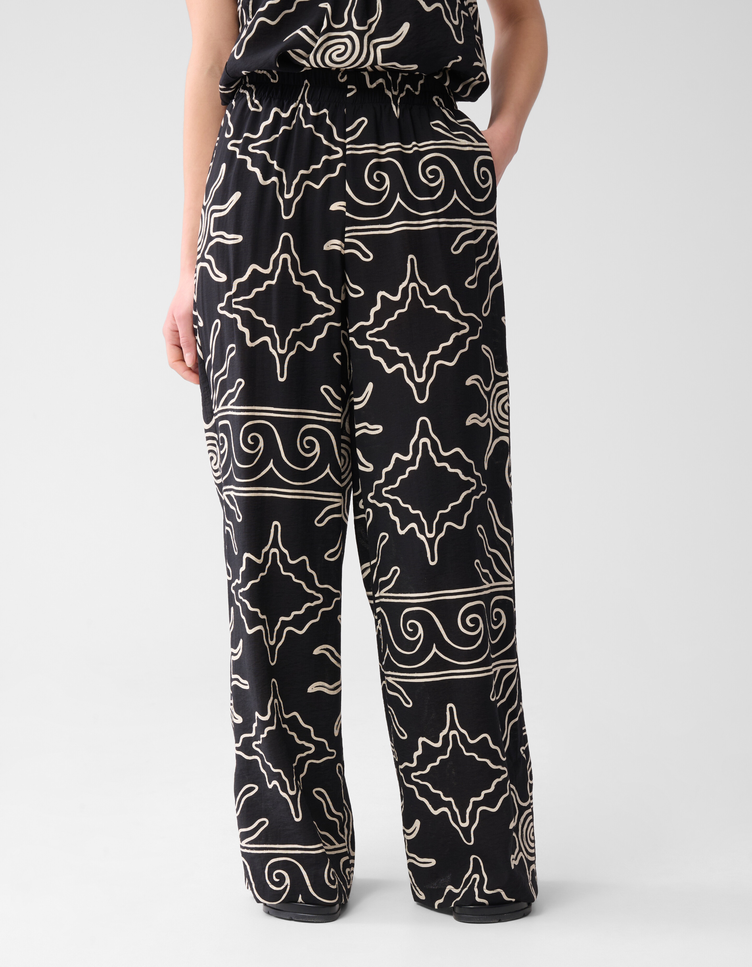 Bedruckte Hose mit weitem Bein Schwarz SHOEBY WOMEN