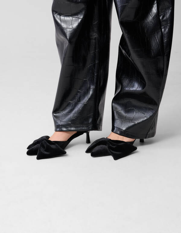 Samt Schleifenabsatz Schwarz SHOEBY SHOES