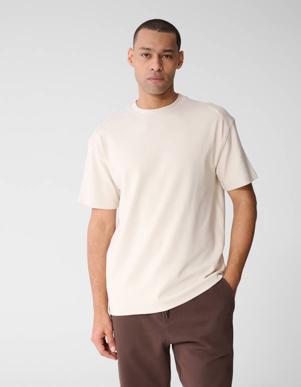 Basic-T-Shirt mit lockerer Passform, Beige SHOEBY MEN