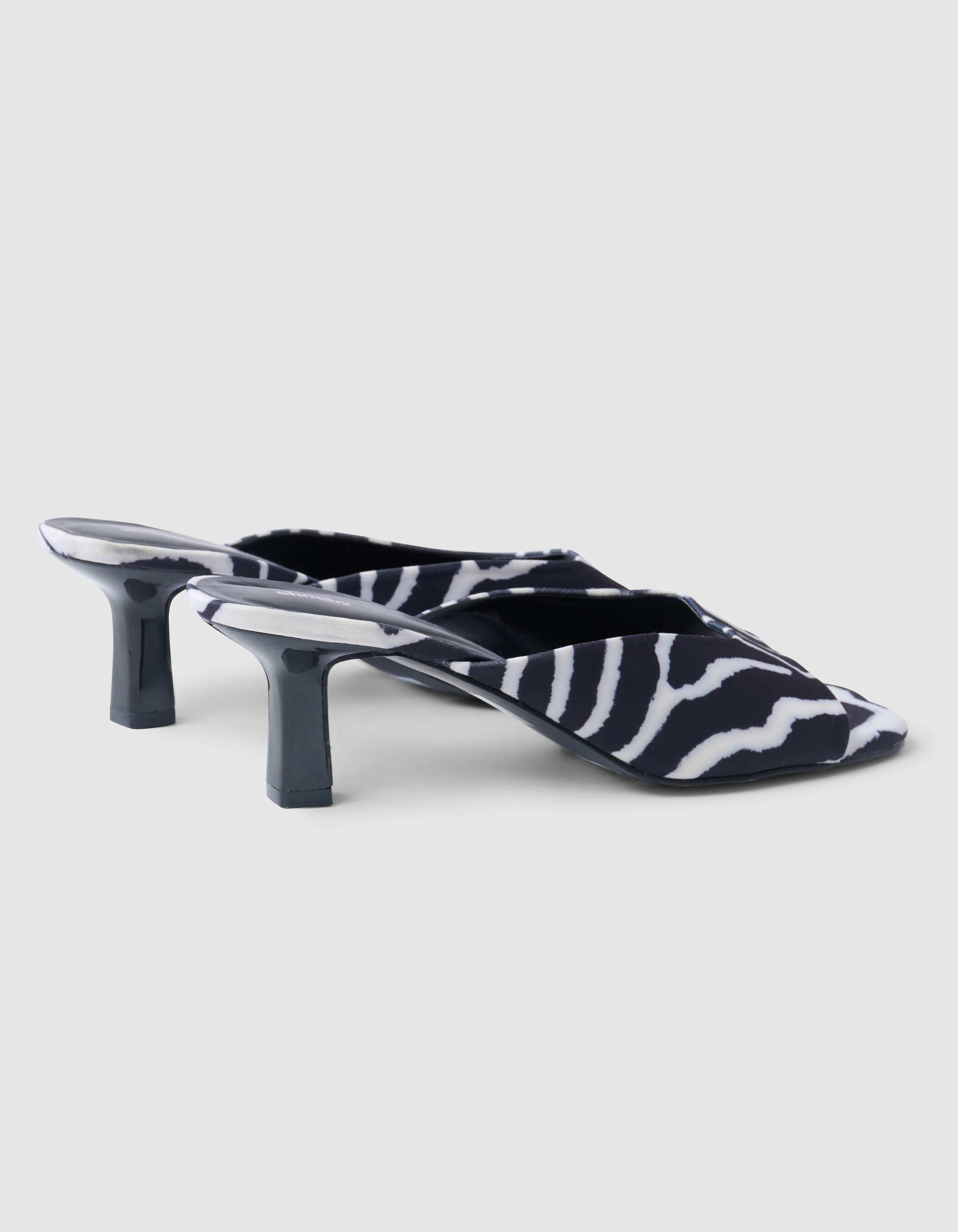 Zebra Heels Schwarz/Weiß SHOEBY SHOES