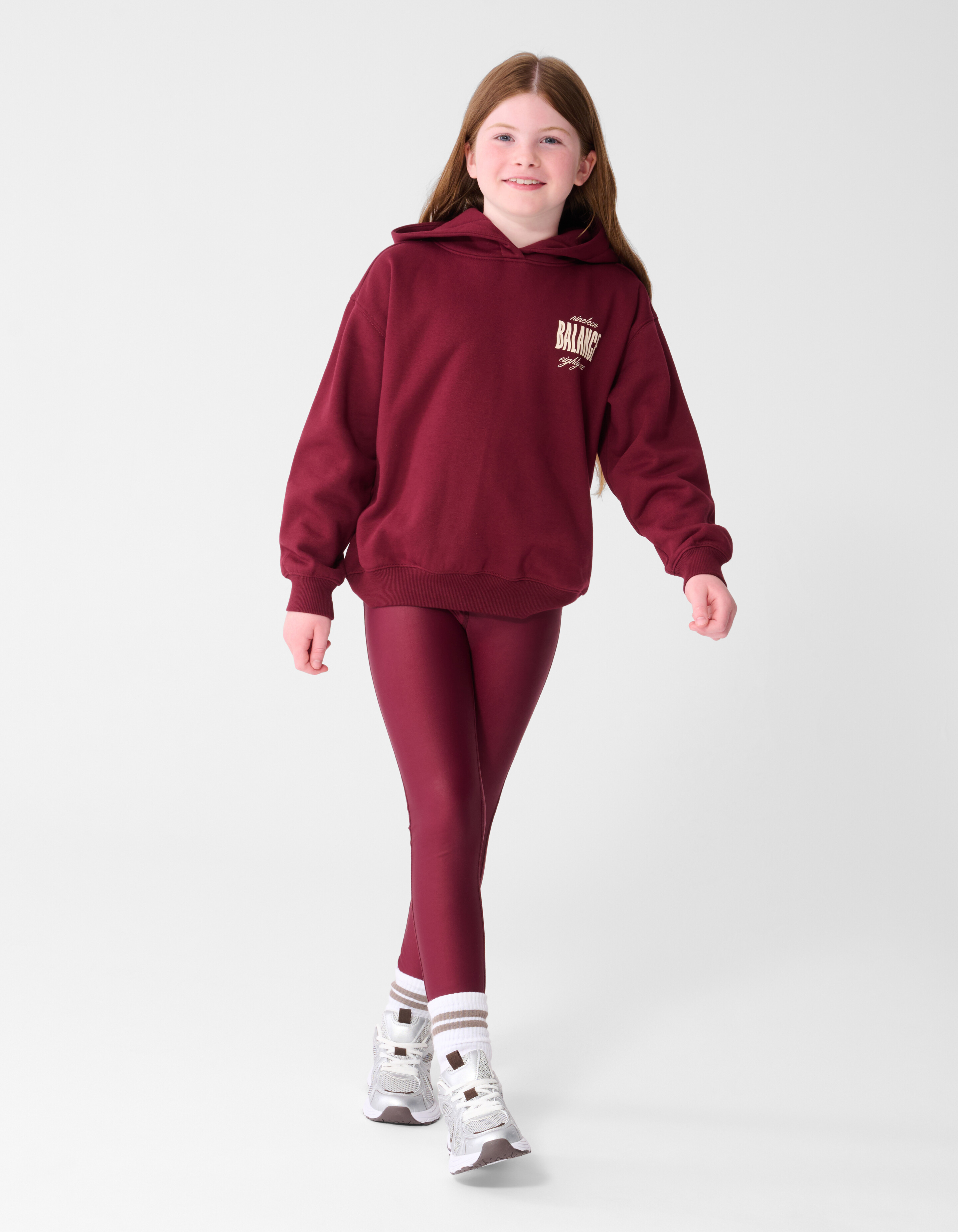 Balance Artwork Hoodie Dunkelrot SHOEBY GIRLS