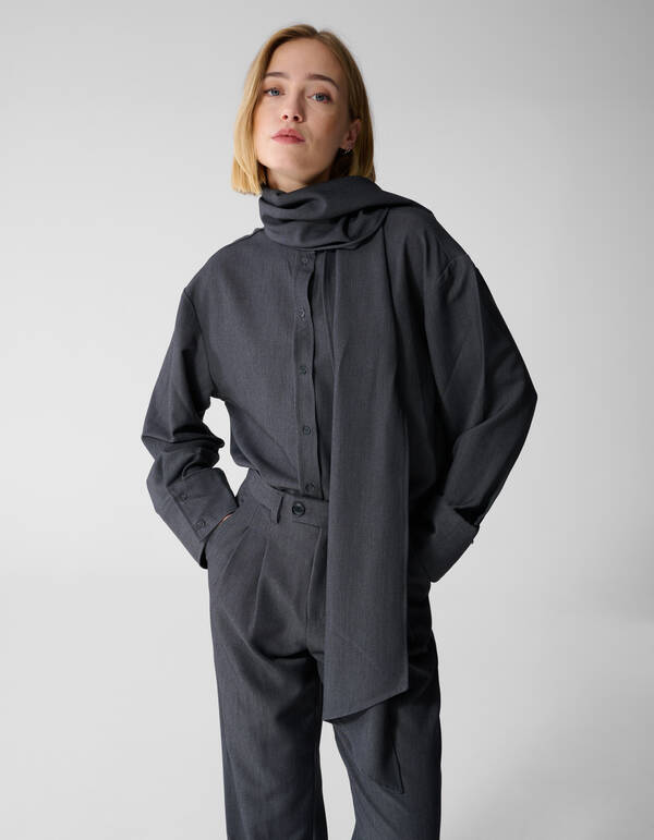 Oversized Tailored Bluse in Dunkelgrau By SHOEBY WOMEN
