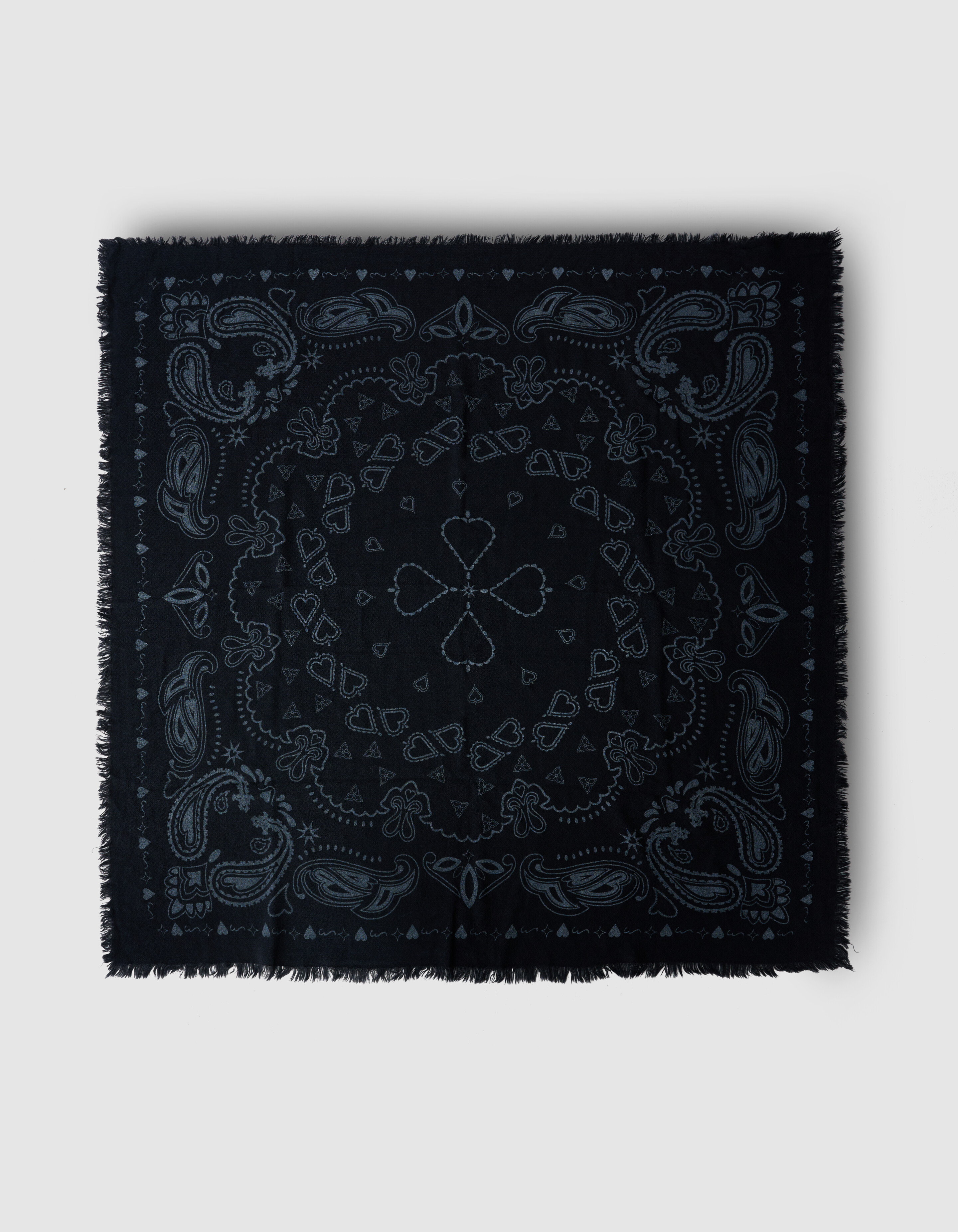 Quadratischer Schal mit Paisleymuster in Schwarz SHOEBY ACCESSOIRES