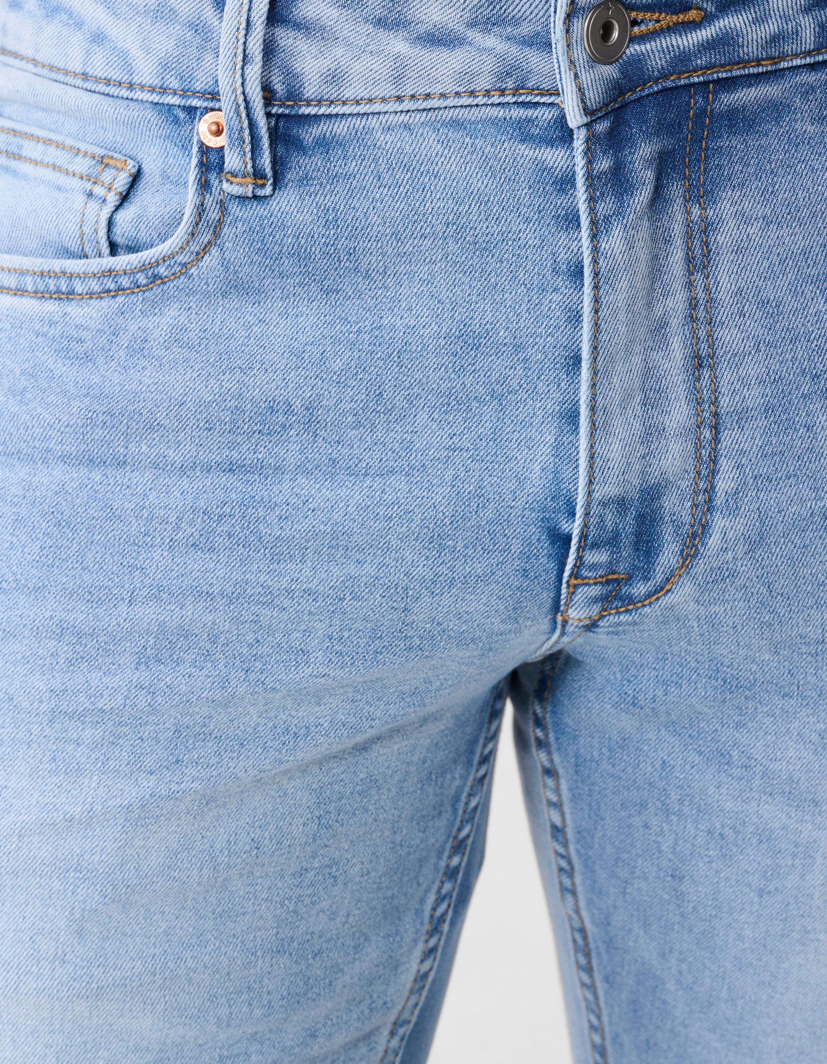 Straight Fit Light Jeans Gebleicht L32 SHOEBY MEN