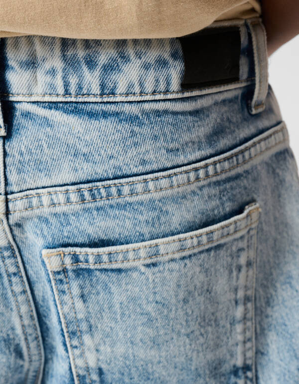 Baggy Fit Jeans Gebleicht SHOEBY BOYS