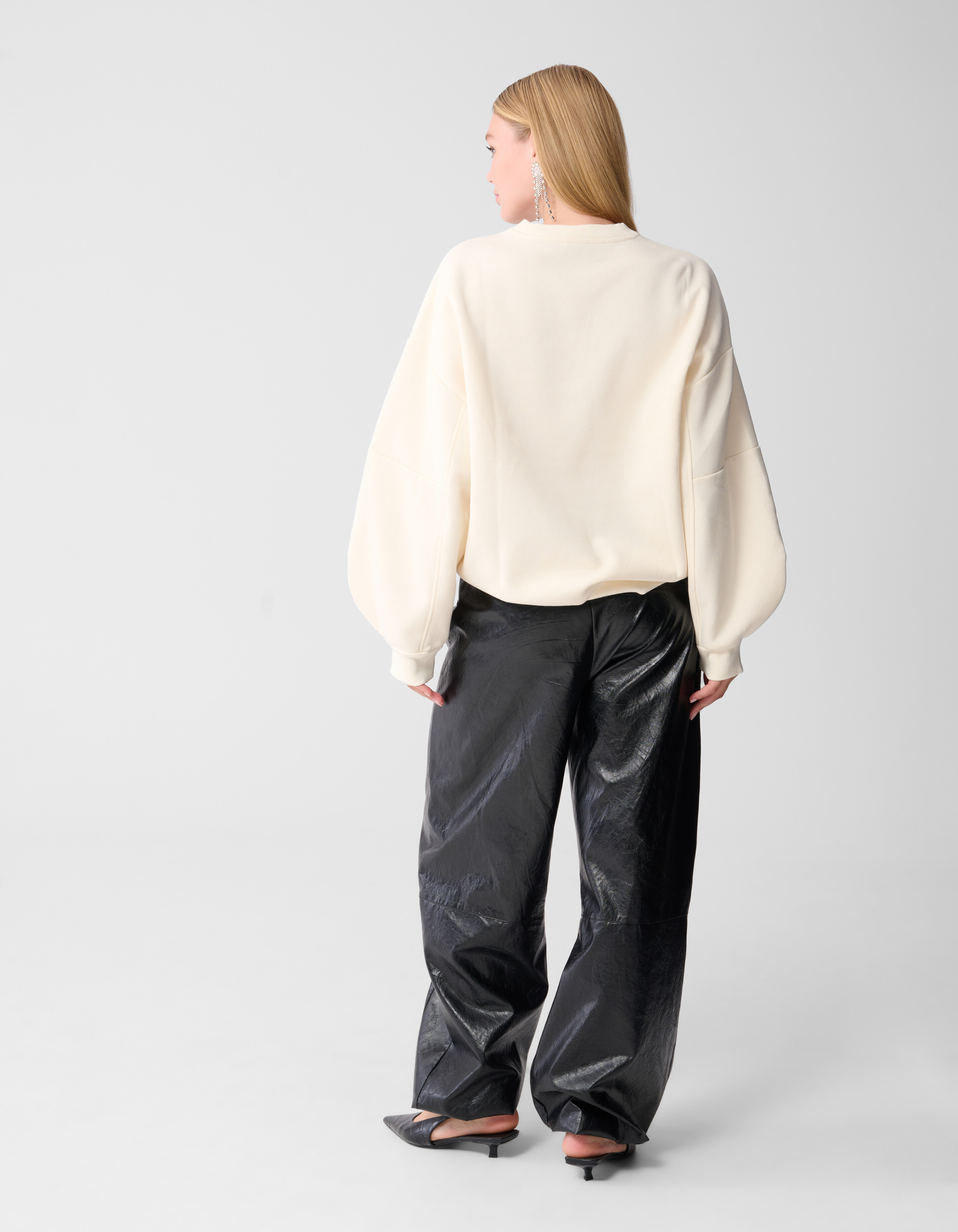 Pullover mit gro&szlig;en &Auml;rmeln in Off White SHOEBY WOMEN