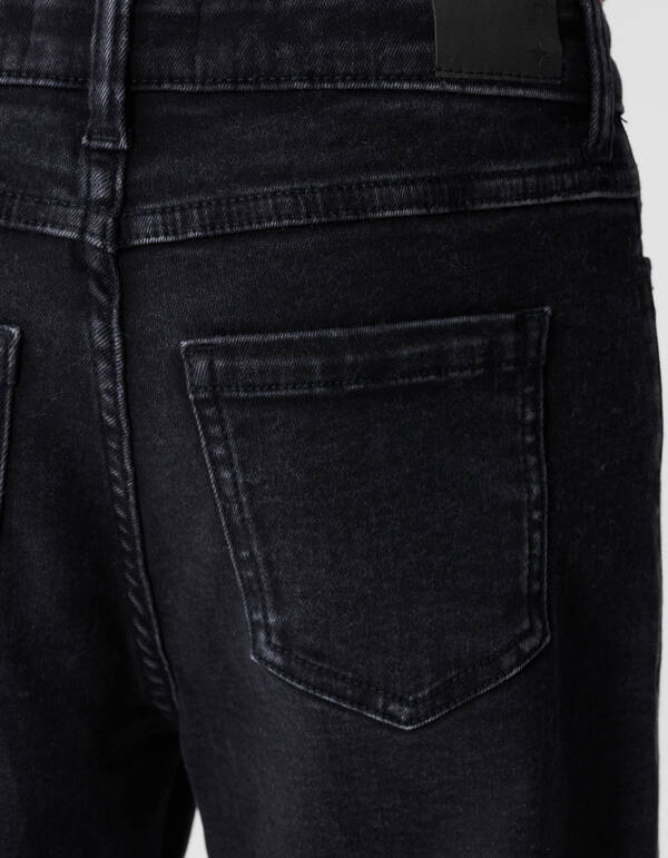 Shiny Wide Leg Fit Jeans in Schwarz SHOEBY GIRLS