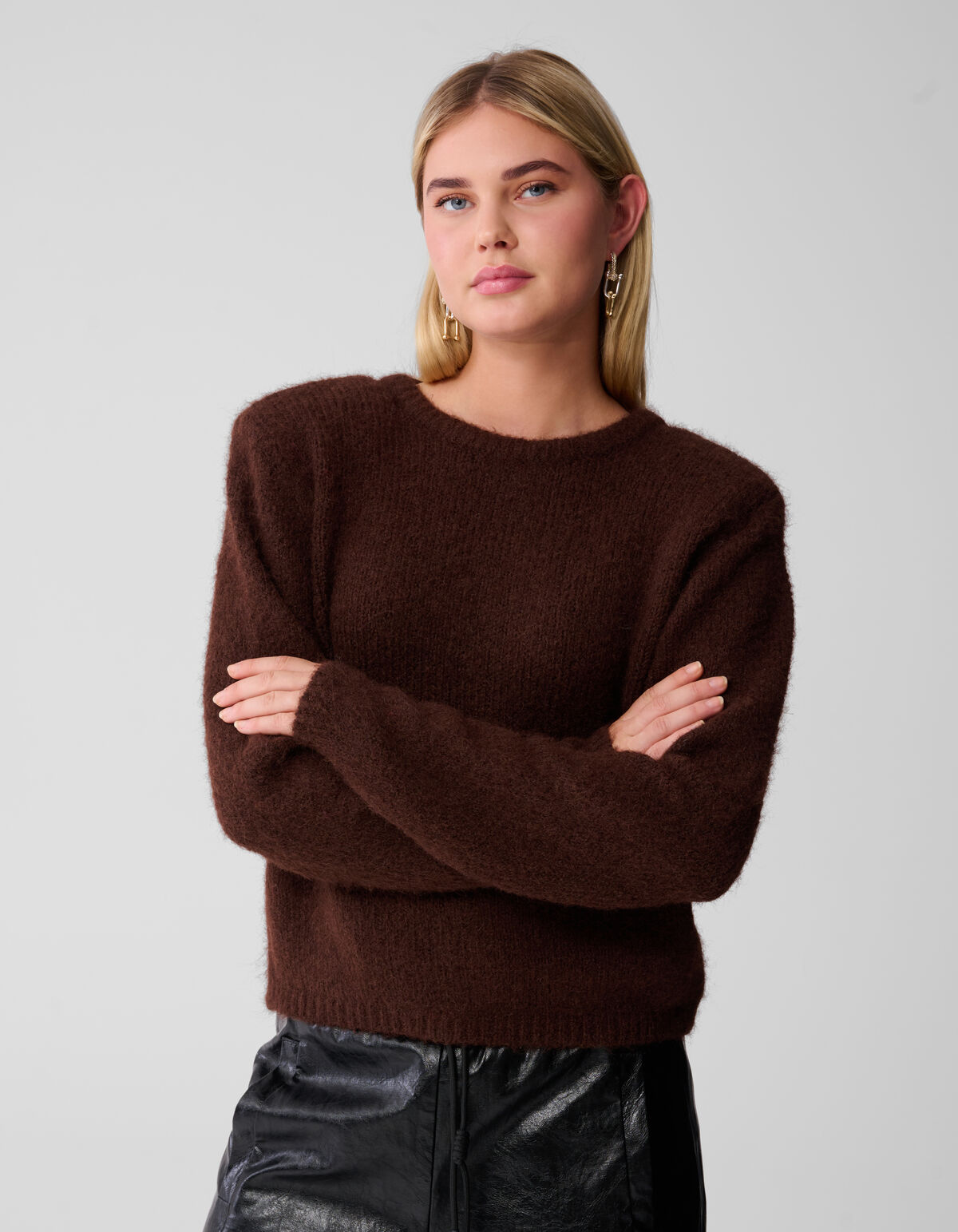 Zweibr&uuml;stige Strickweste Braun SHOEBY WOMEN