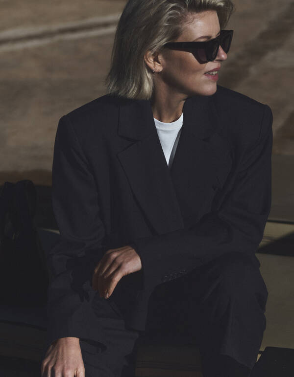 Oversized Blazer Dunkelblau Von Lonneke SHOEBY WOMEN