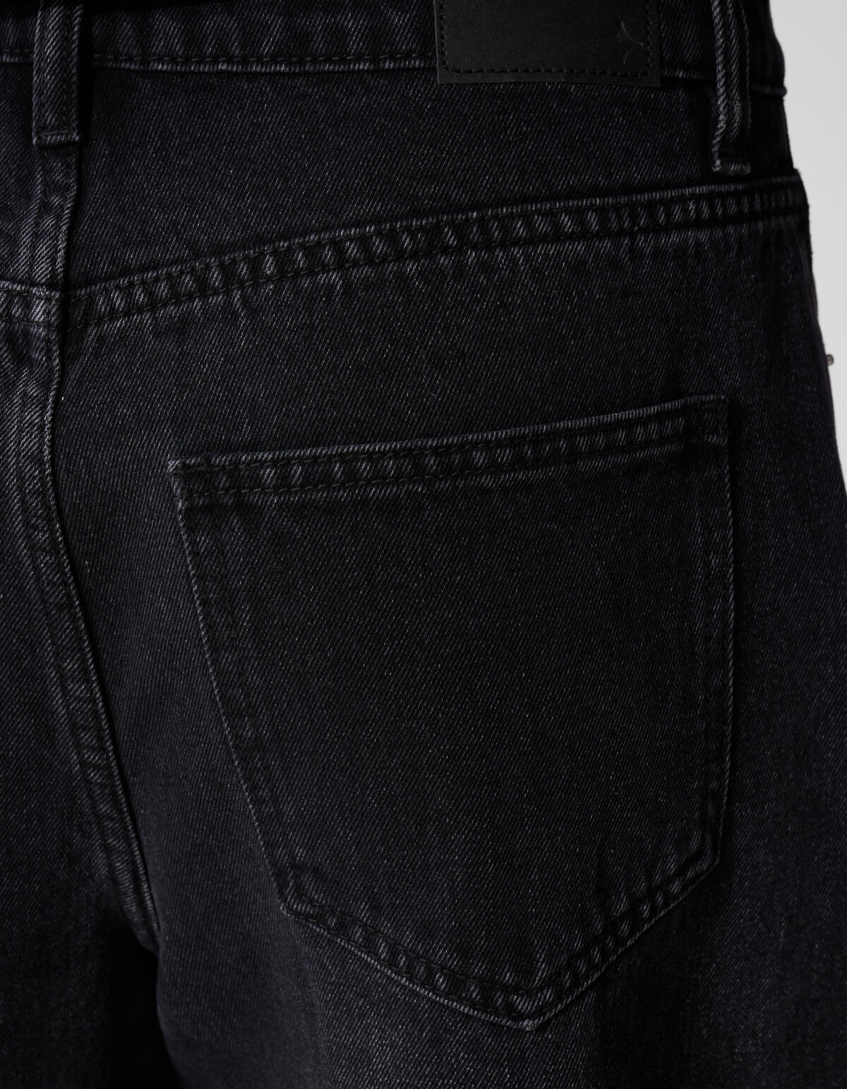 Barrel Jeans Washed Schwarz SHOEBY WOMEN