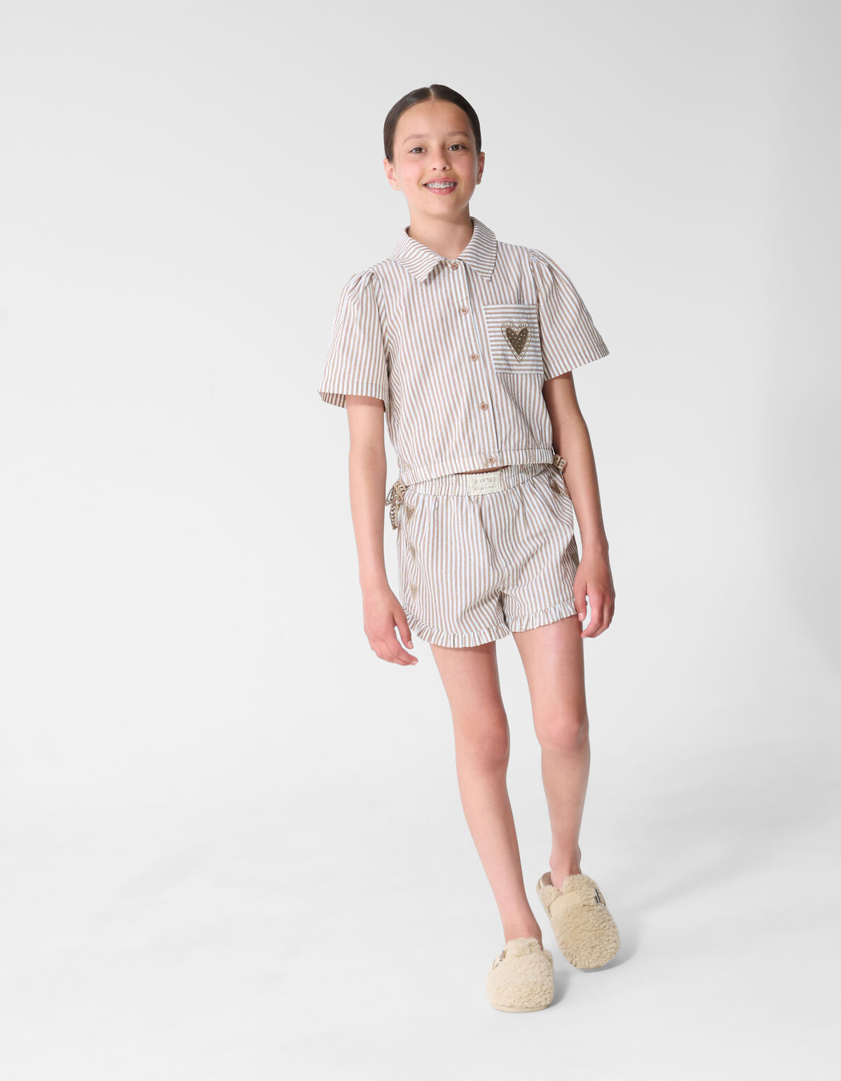 Nadelstreifenstickerei-Bluse Braun SHOEBY GIRLS
