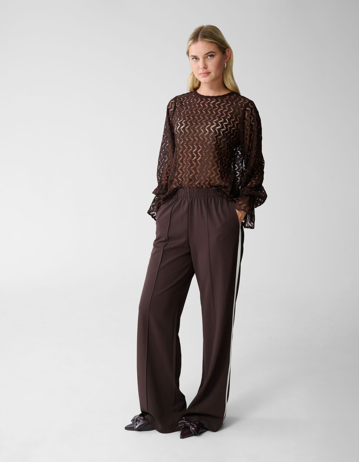 Sportliche weite Bein Hose Dunkelbraun SHOEBY WOMEN