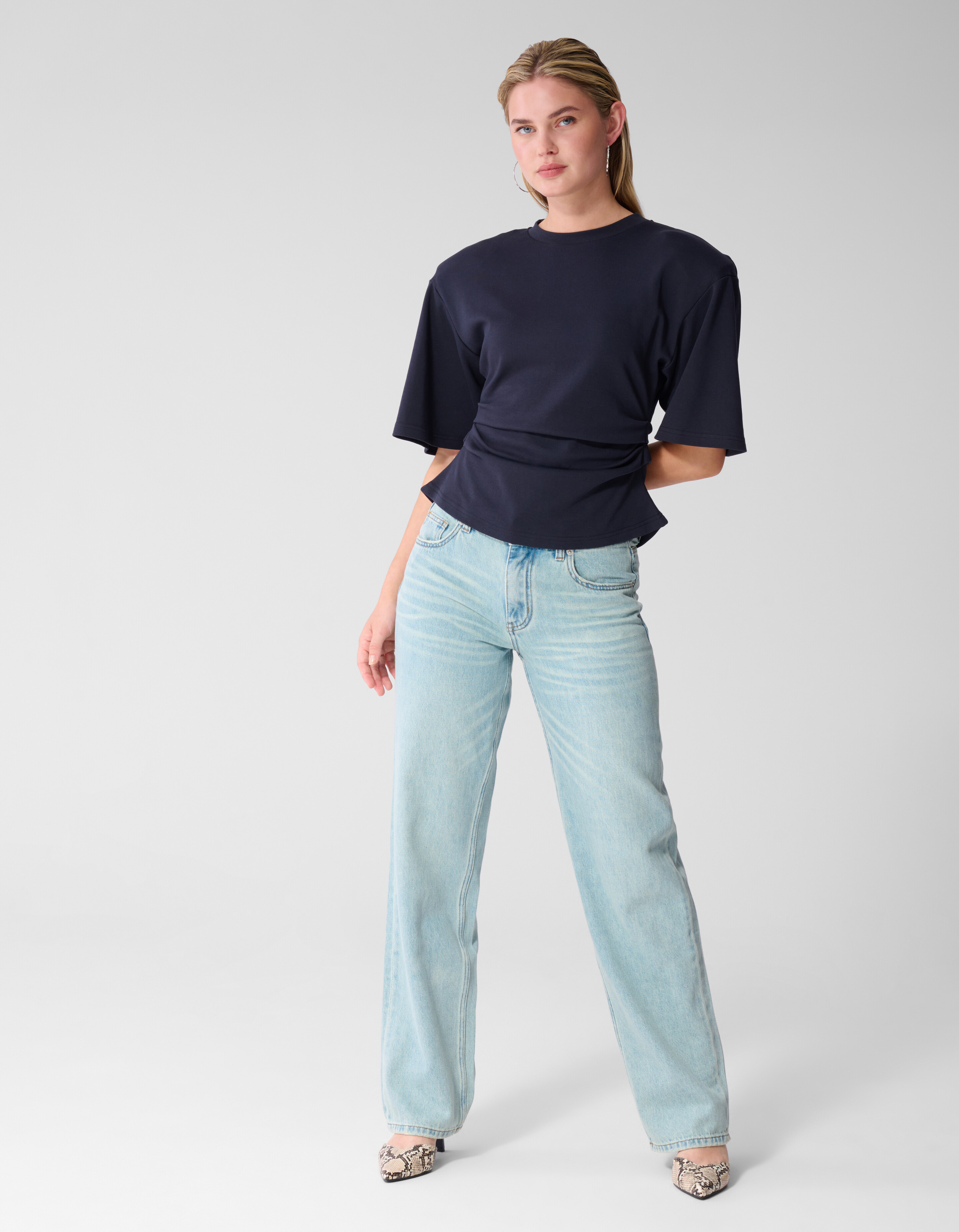 Jeans mit weicher, gerader Passform Gebleicht SHOEBY WOMEN