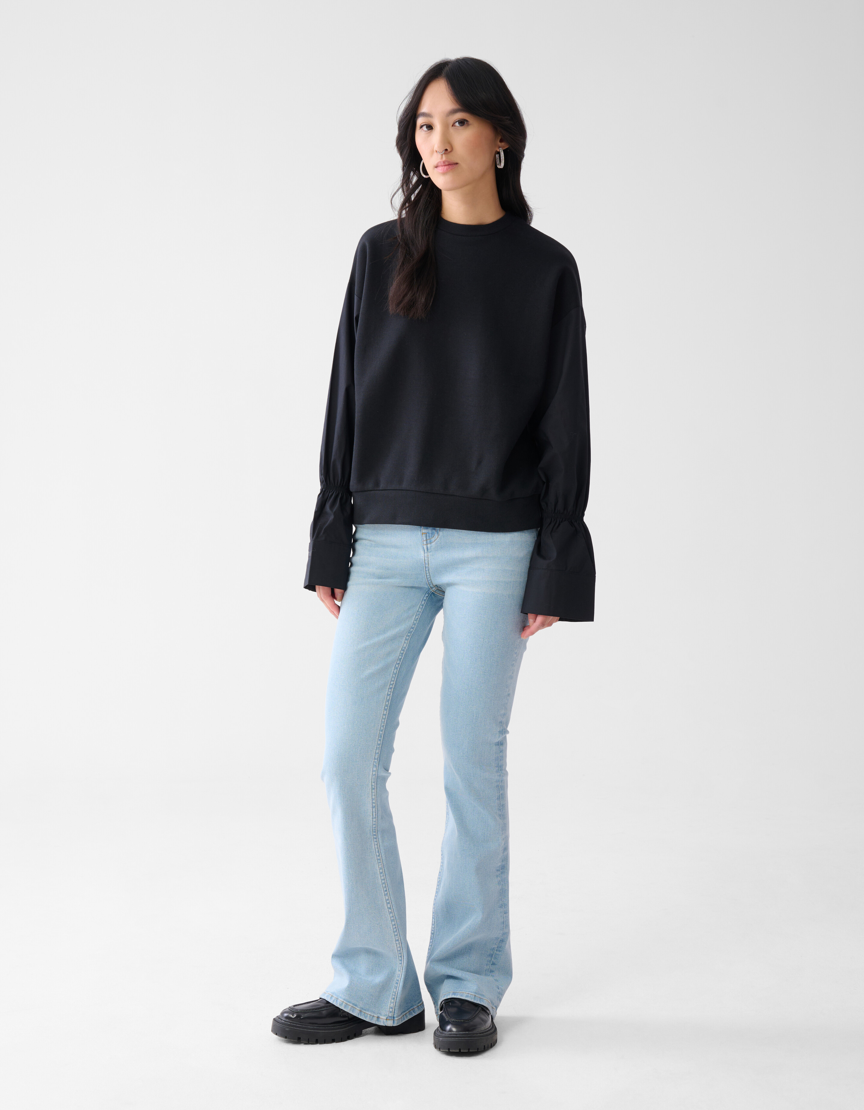 Poplin Sleeve Sweater Zwart SHOEBY WOMEN