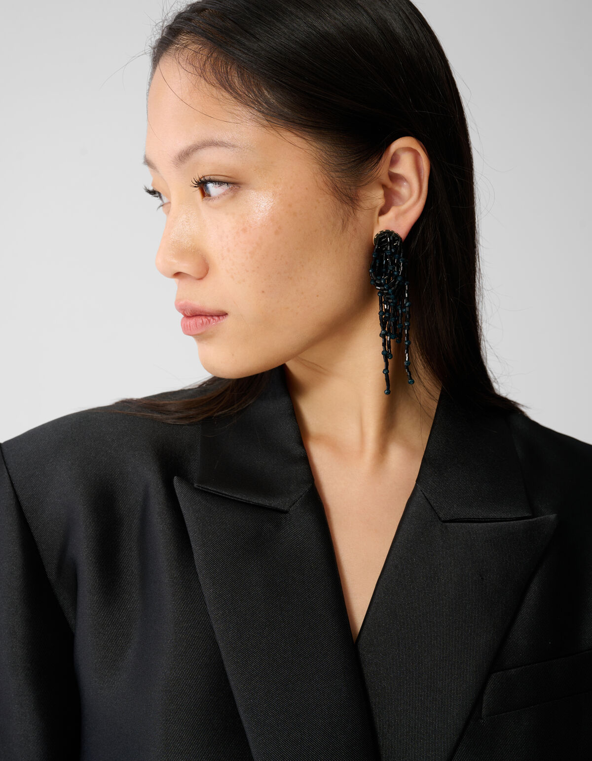 Schwarze Ohrringe mit mehreren Perlen SHOEBY ACCESSOIRES