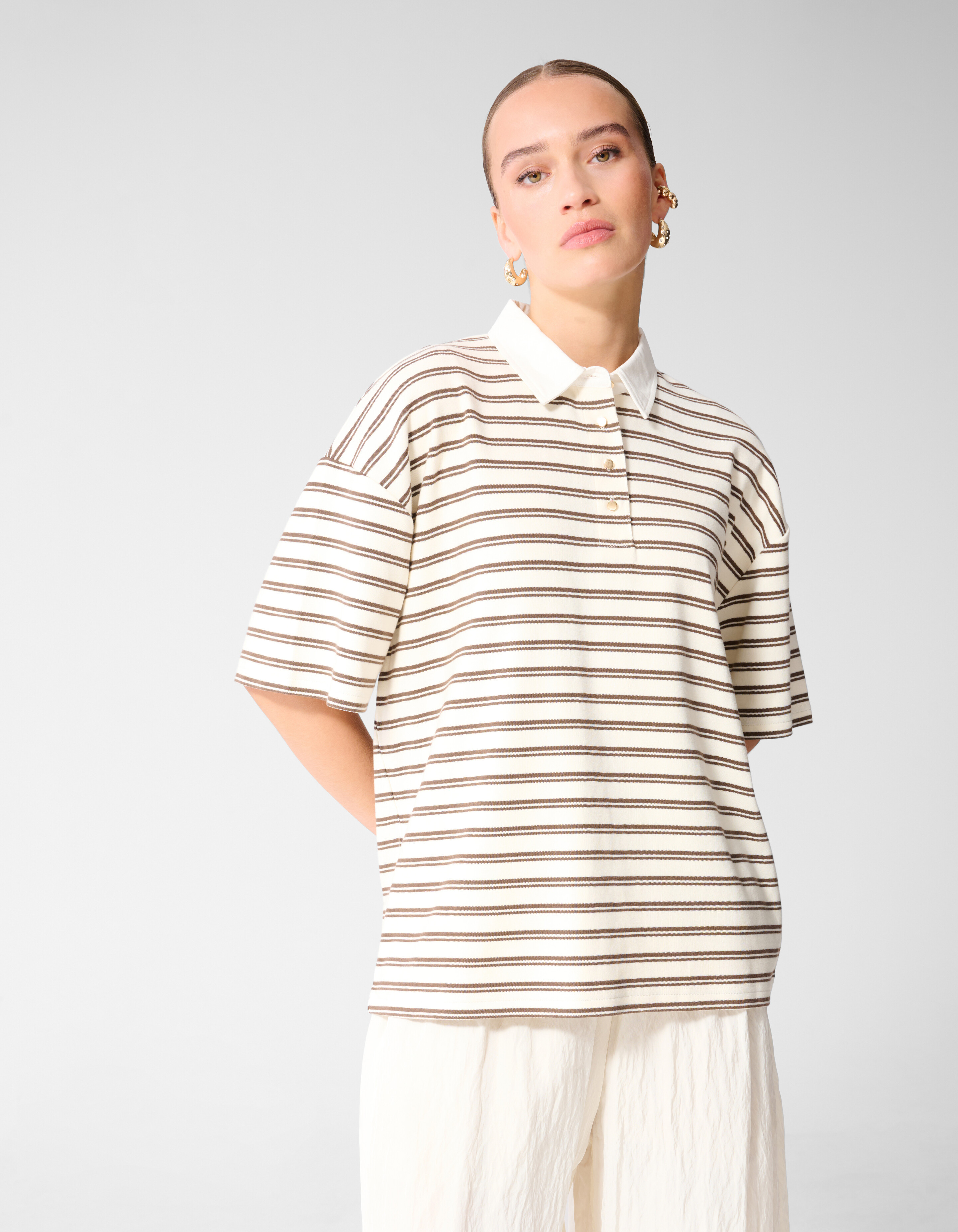 &Uuml;bergro&szlig;es Streifen-Kurzarm-Poloshirt Braun SHOEBY WOMEN