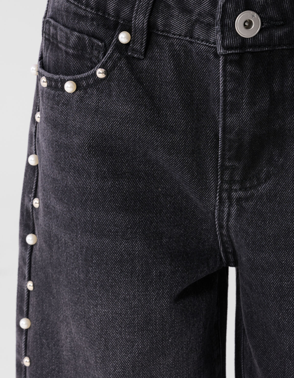 Jeans mit Nieten im Ultra-Wide-Fit Schwarz SHOEBY GIRLS