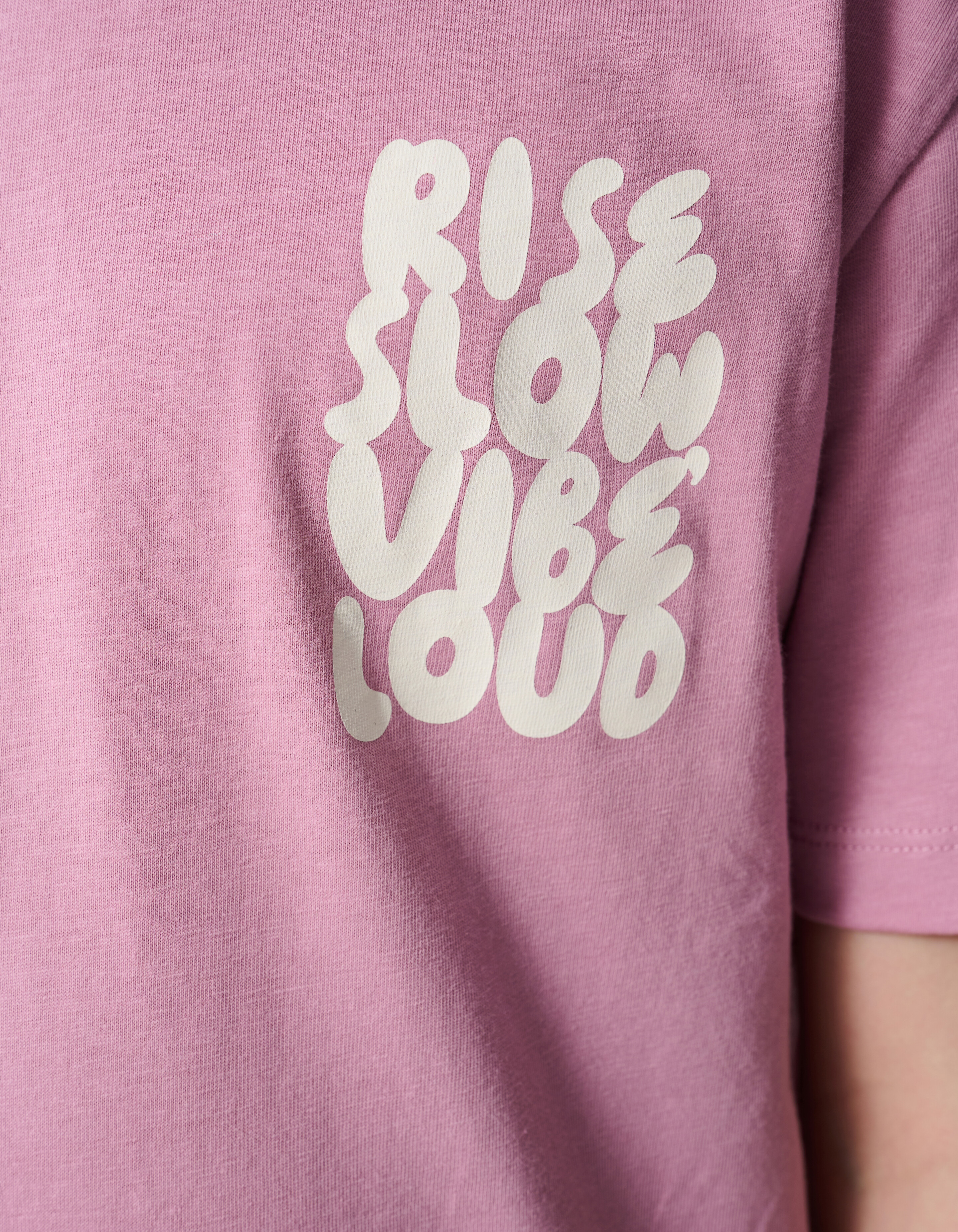 Vibe Loud Kunstwerk T-shirt Rosa SHOEBY BOYS