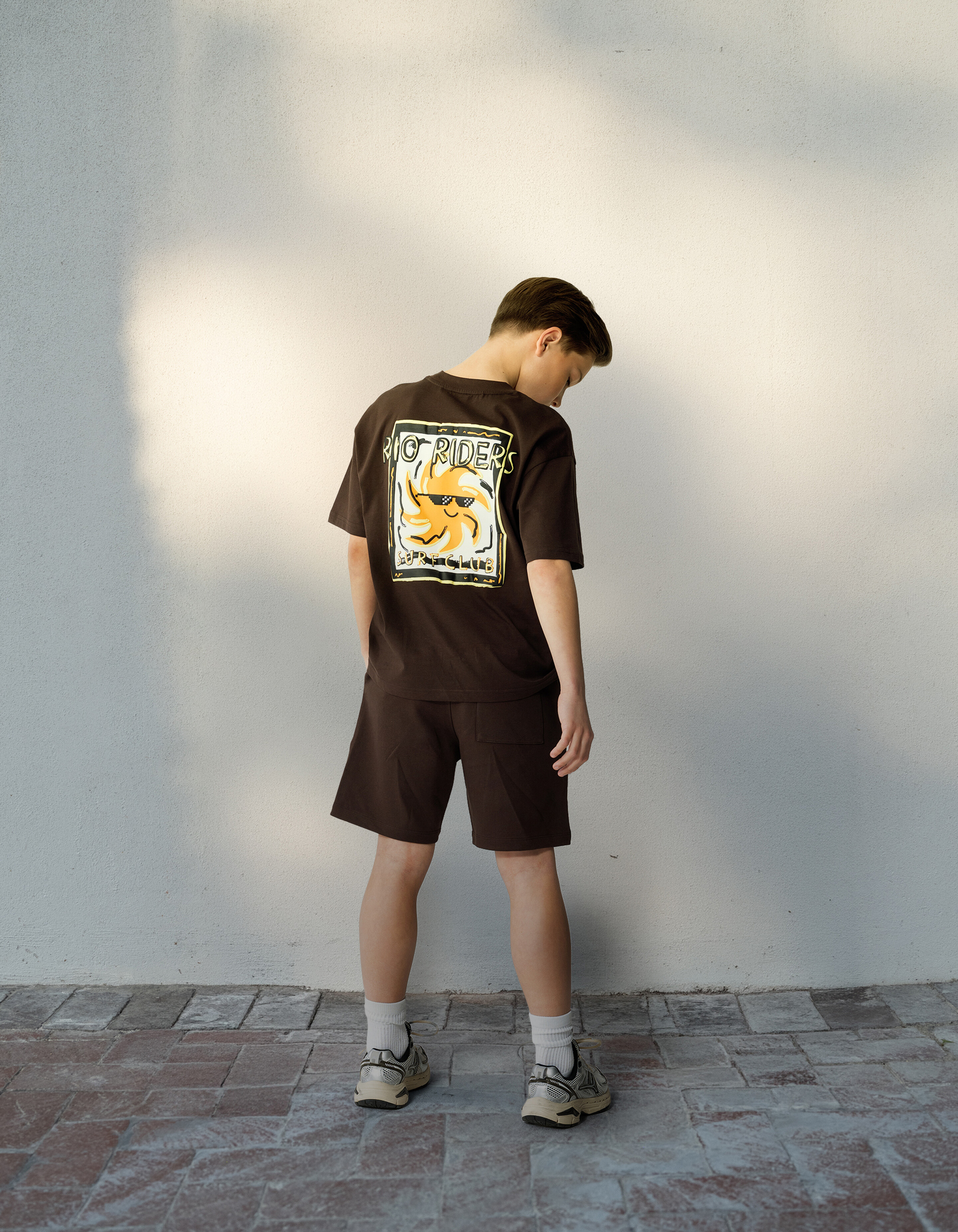 Riders Artwork T-Shirt Dunkelbraun SHOEBY BOYS