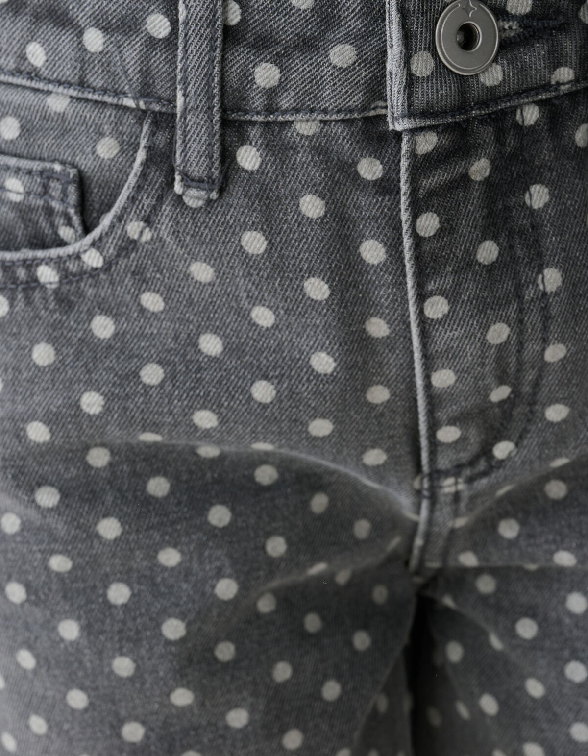 Jeans mit weitem Bein und Punktmuster Grau SHOEBY GIRLS