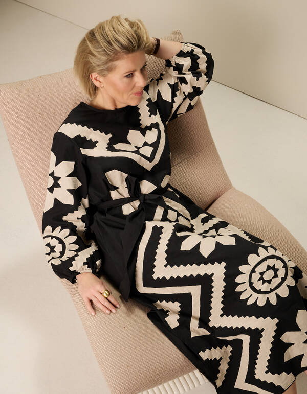 Patch Embroidery Kleid Schwarz BY Lonneke SHOEBY WOMEN