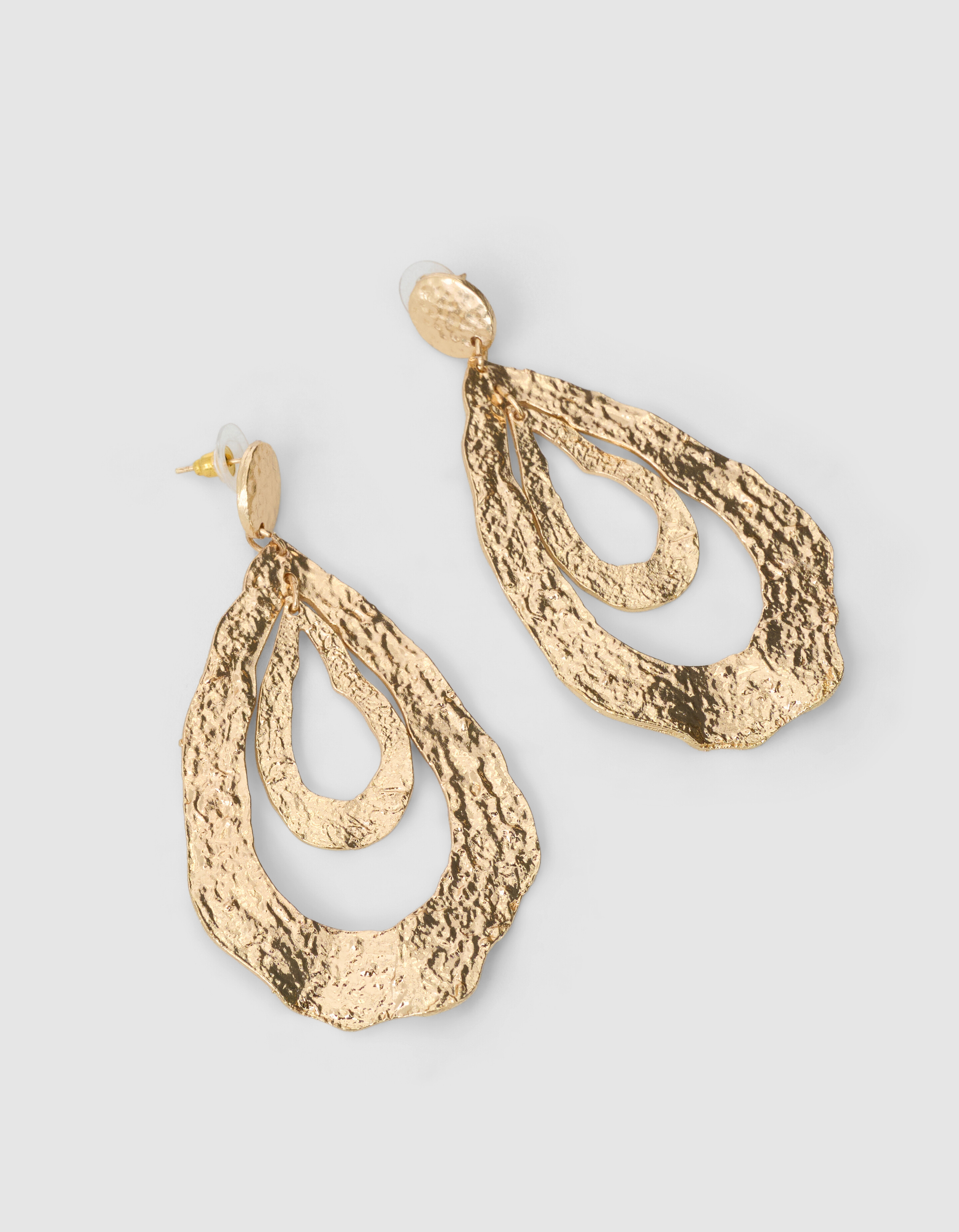 H&auml;mmernde ovale Ohrringe Gold SHOEBY ACCESSOIRES