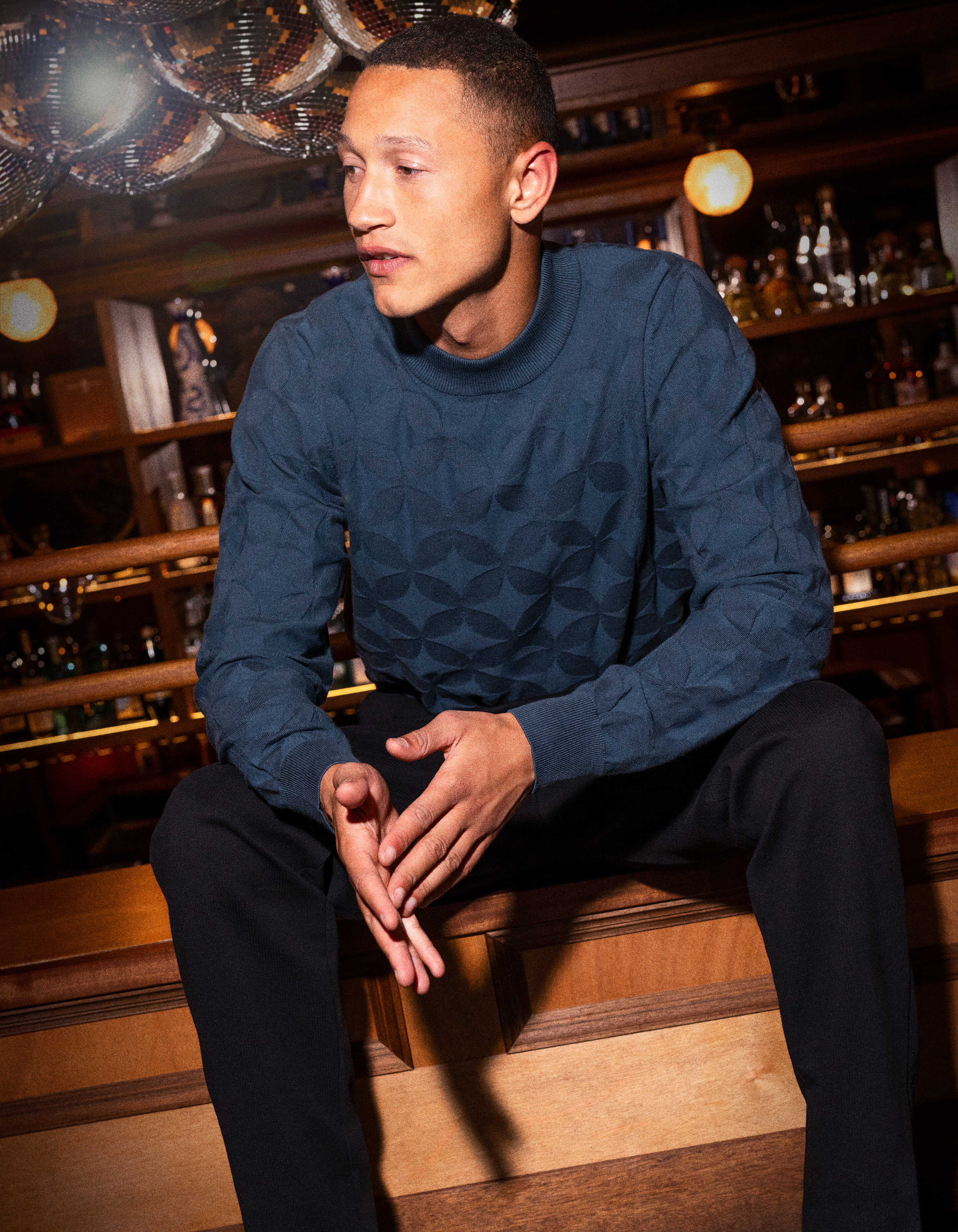 Glitzernder Strickpullover Blau SHOEBY MEN