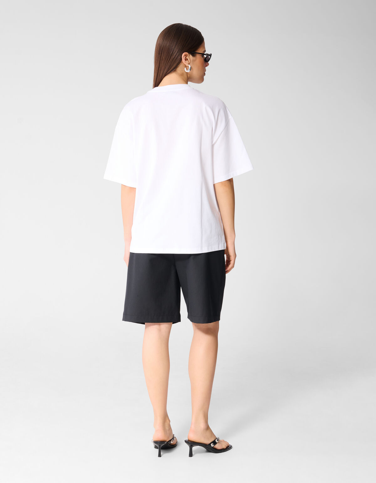 Oversized Pearl Magazine T-shirt Wit SHOEBY WOMEN