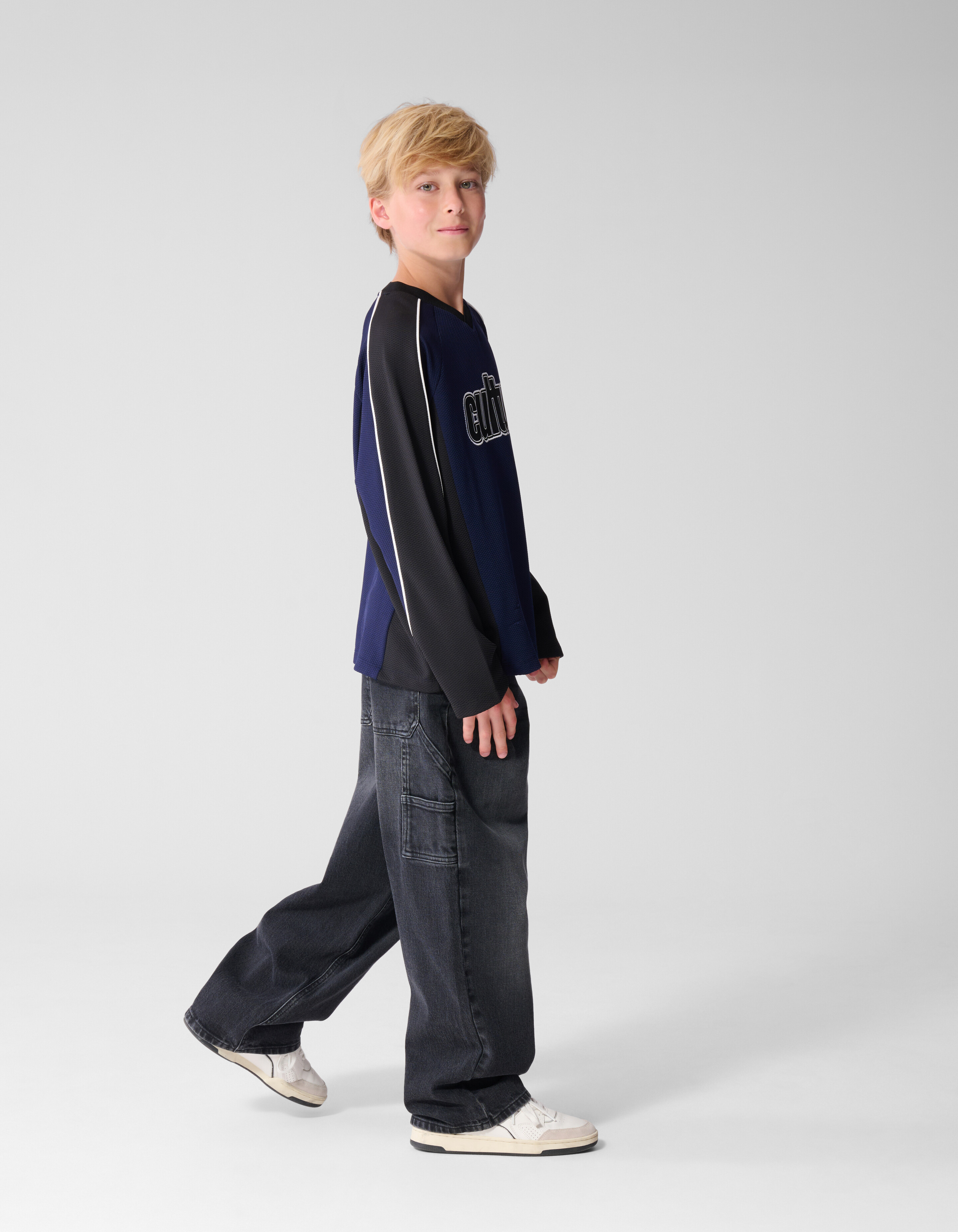 Carpenter-Jeans in Ultra-Baggy-Passform, Dunkelgra SHOEBY BOYS