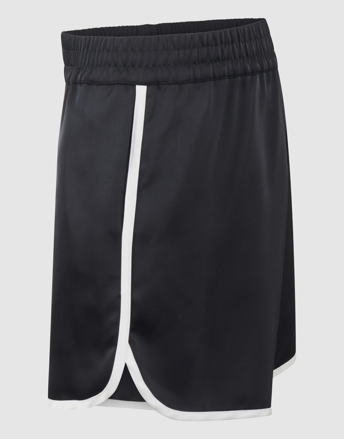 Satin Shorts Schwarz von Monica SHOEBY WOMEN