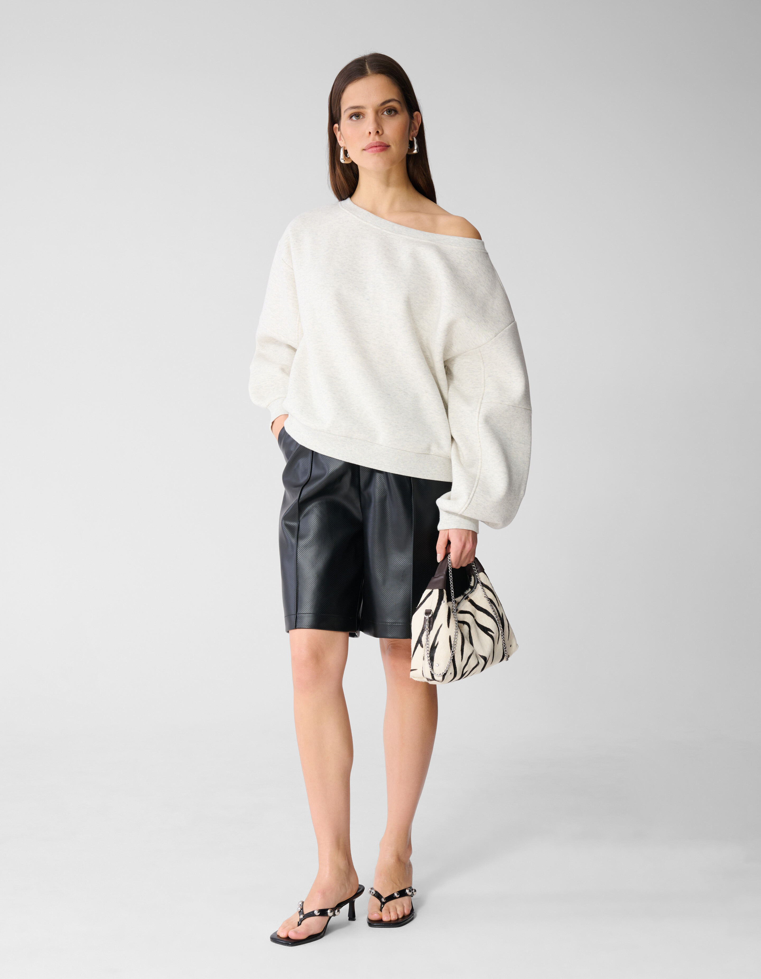 Oversized One Shoulder Sweater Hellgrau SHOEBY WOMEN