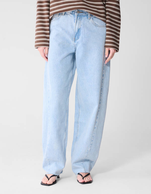 Jeans mit gebogenem Bein, gebleicht SHOEBY WOMEN