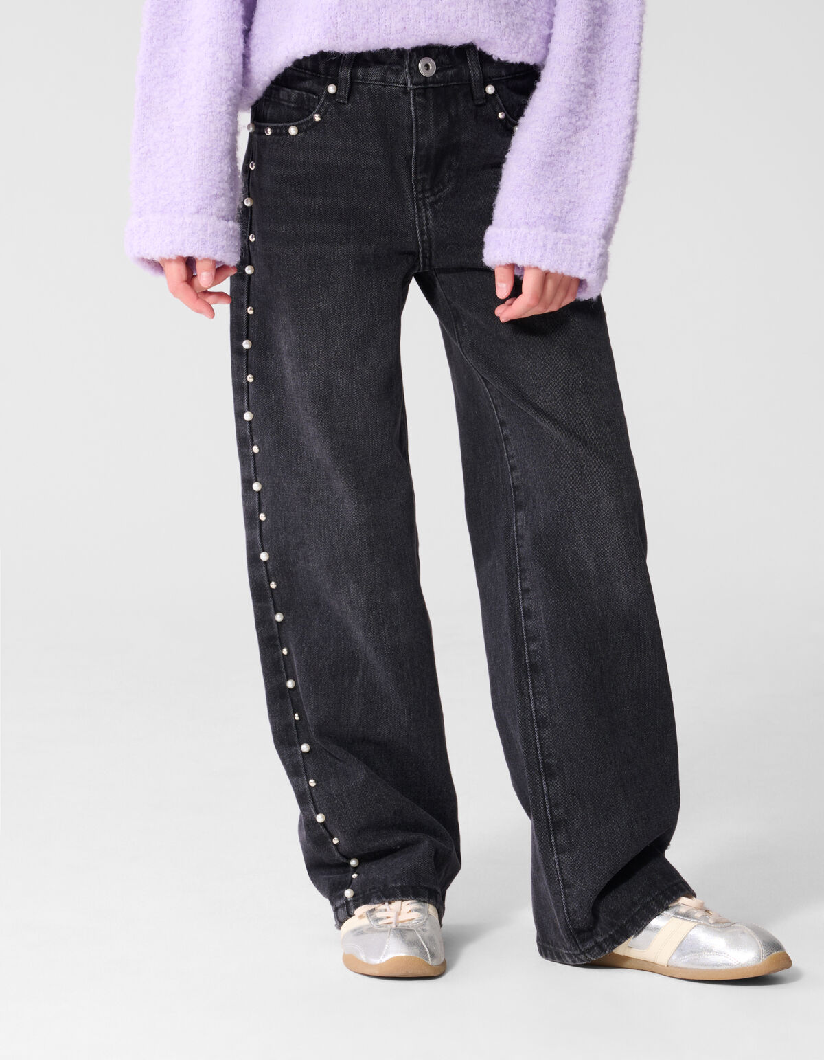 Jeans mit Nieten im Ultra-Wide-Fit Schwarz SHOEBY GIRLS