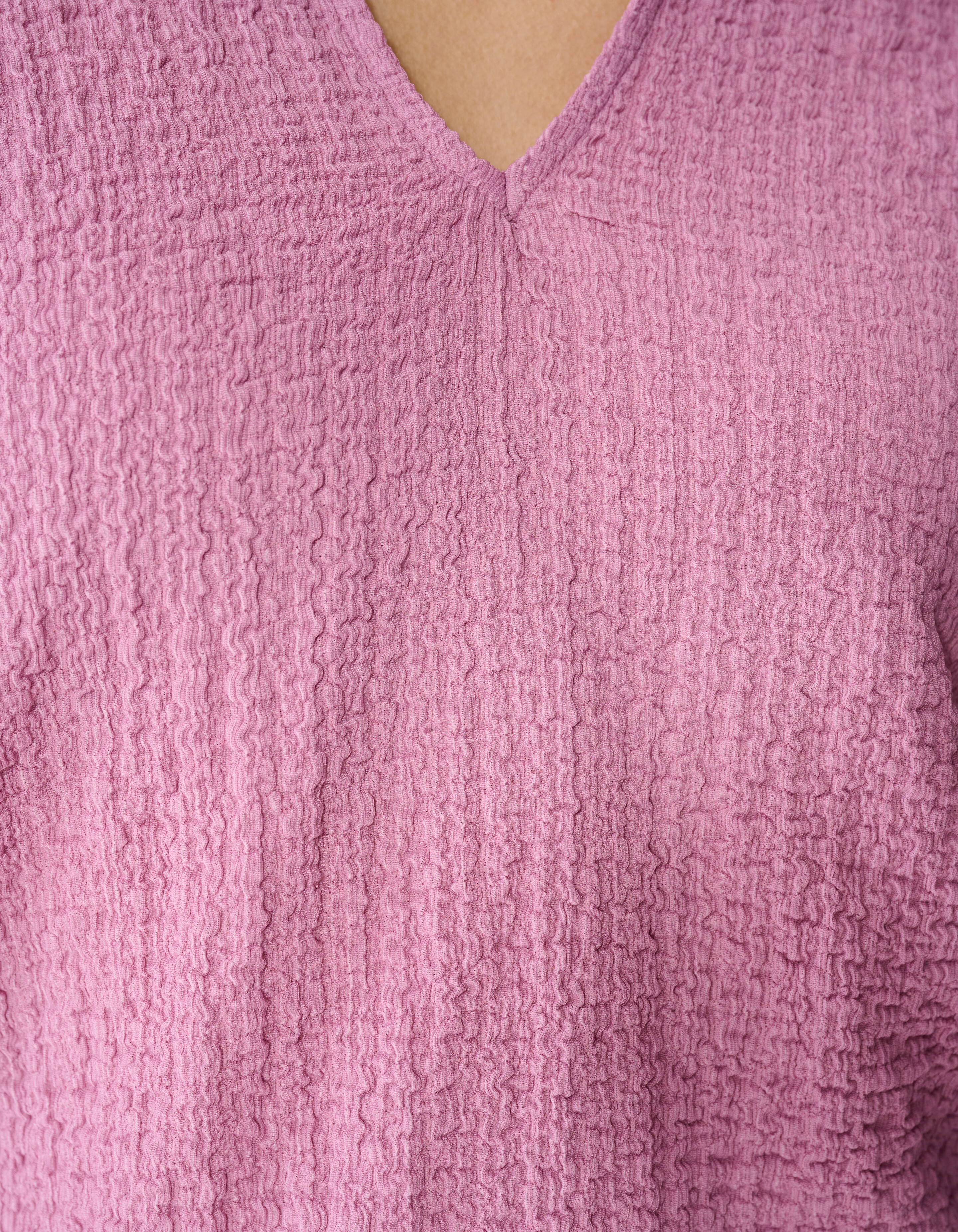 Crinkle-Top mit V-Ausschnitt in Rosa SHOEBY WOMEN