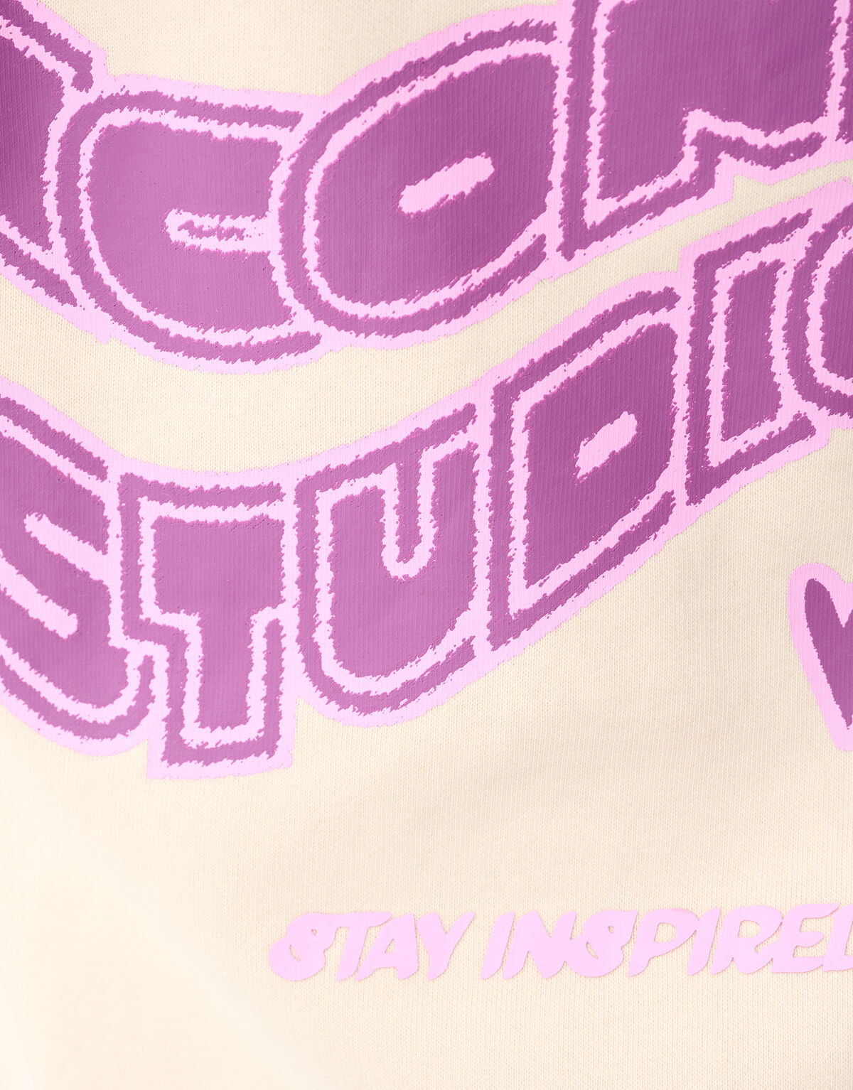 Iconic Studios Artwork Sweater Off-White SHOEBY GIRLS