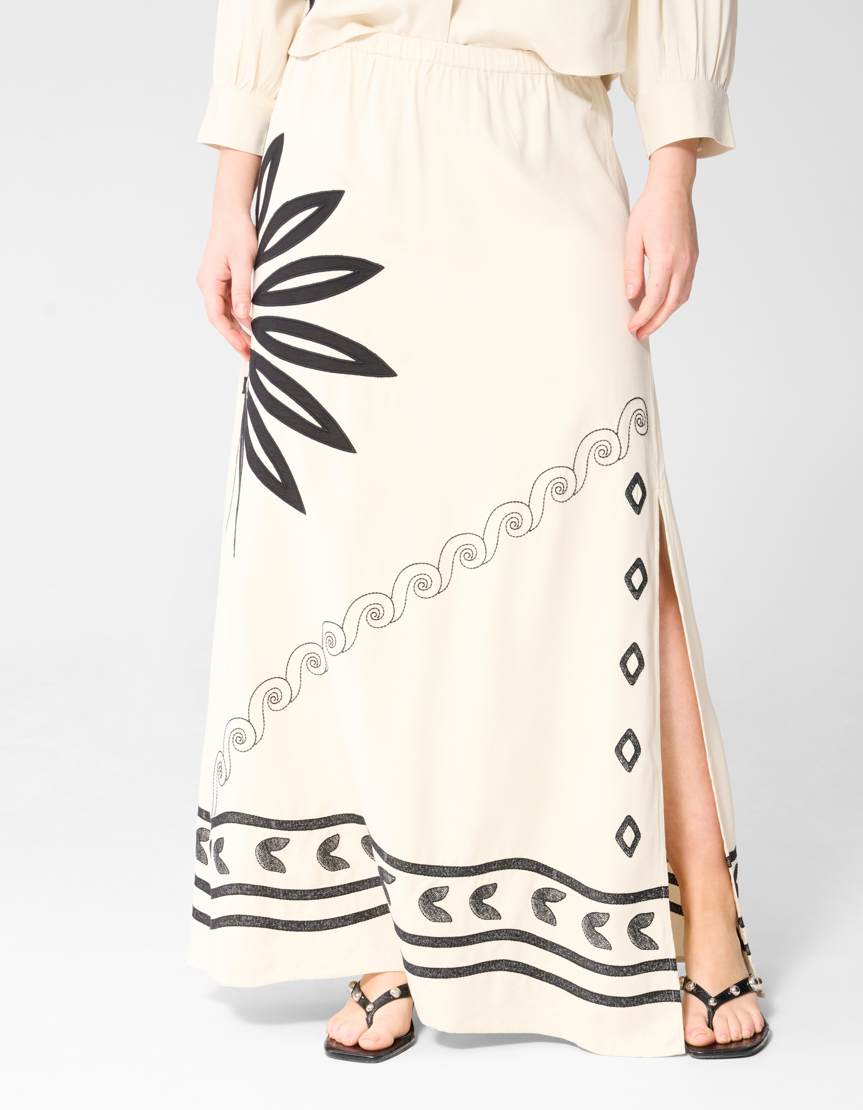 Sun Embroidery Maxirock in gebrochenem Wei&szlig; SHOEBY WOMEN