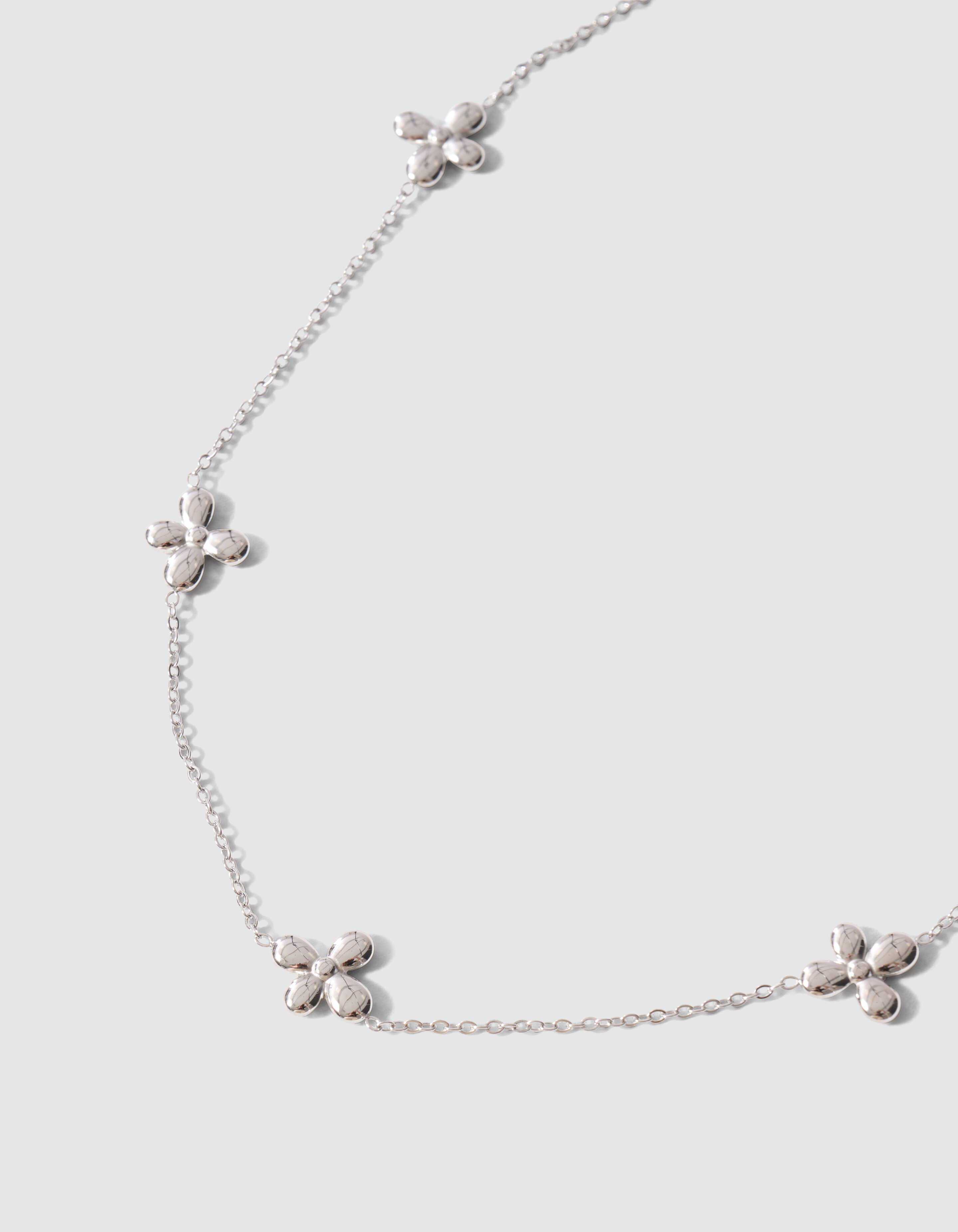 Kleine Blumenkette Silber SHOEBY ACCESSOIRES