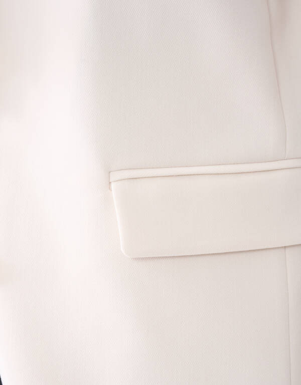 &Uuml;bergro&szlig;er Blazer Off White SHOEBY WOMEN
