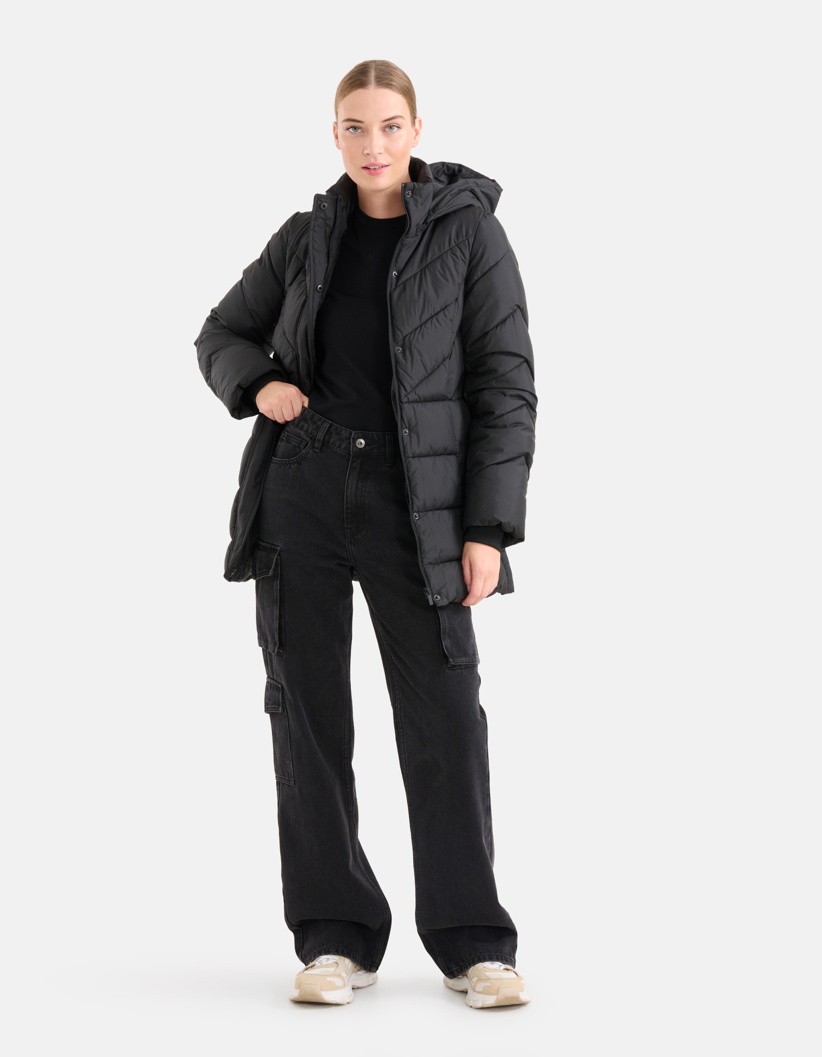 Diagonale Pufferjacke Schwarz SHOEBY WOMEN