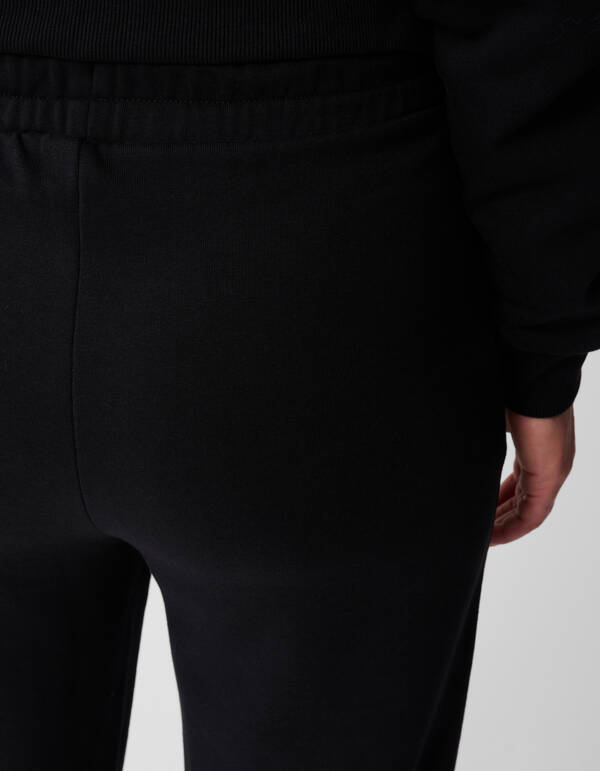 Jogginghose mit weitem Bein in Schwarz SHOEBY WOMEN