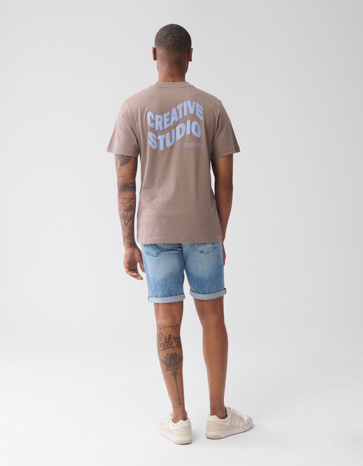 Studio Artwork T-shirt Hellbraun SHOEBY MEN