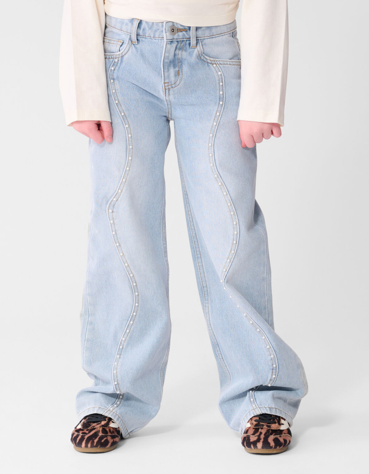 Ultra-weite, gewellte Jeans mit Perlenmuster, gebl SHOEBY GIRLS