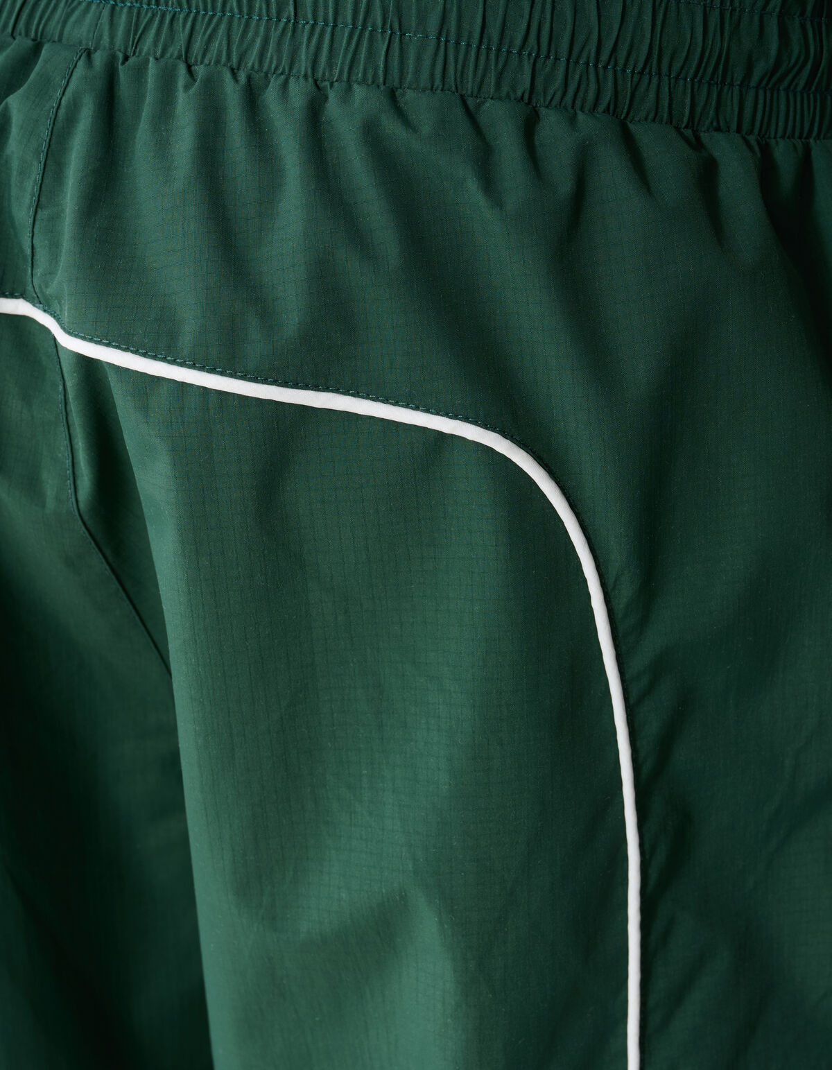 Sportliche Piping-Shorts Gr&uuml;n SHOEBY BOYS