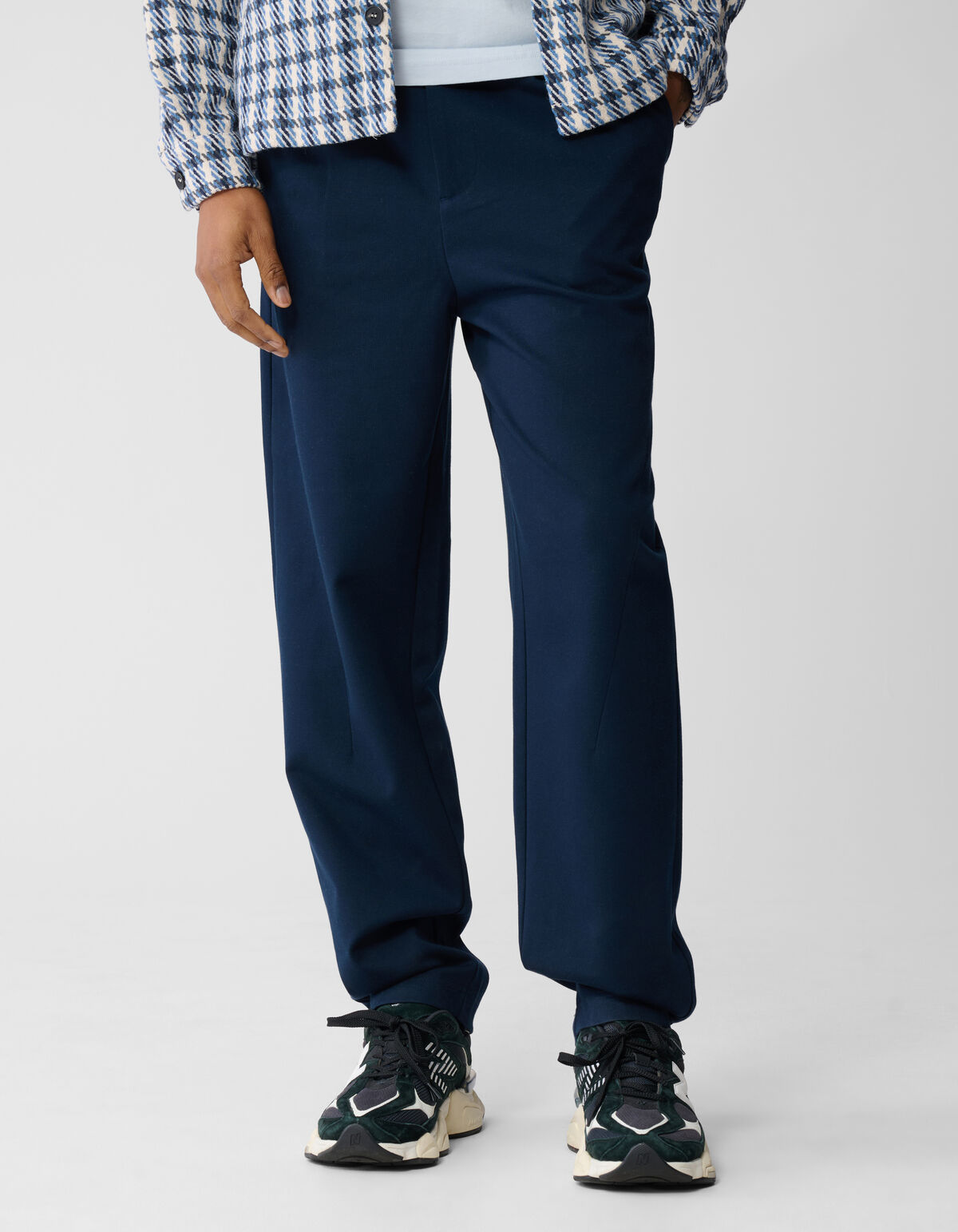 Faltenhose in regul&auml;rer Passform, dunkelblau SHOEBY MEN