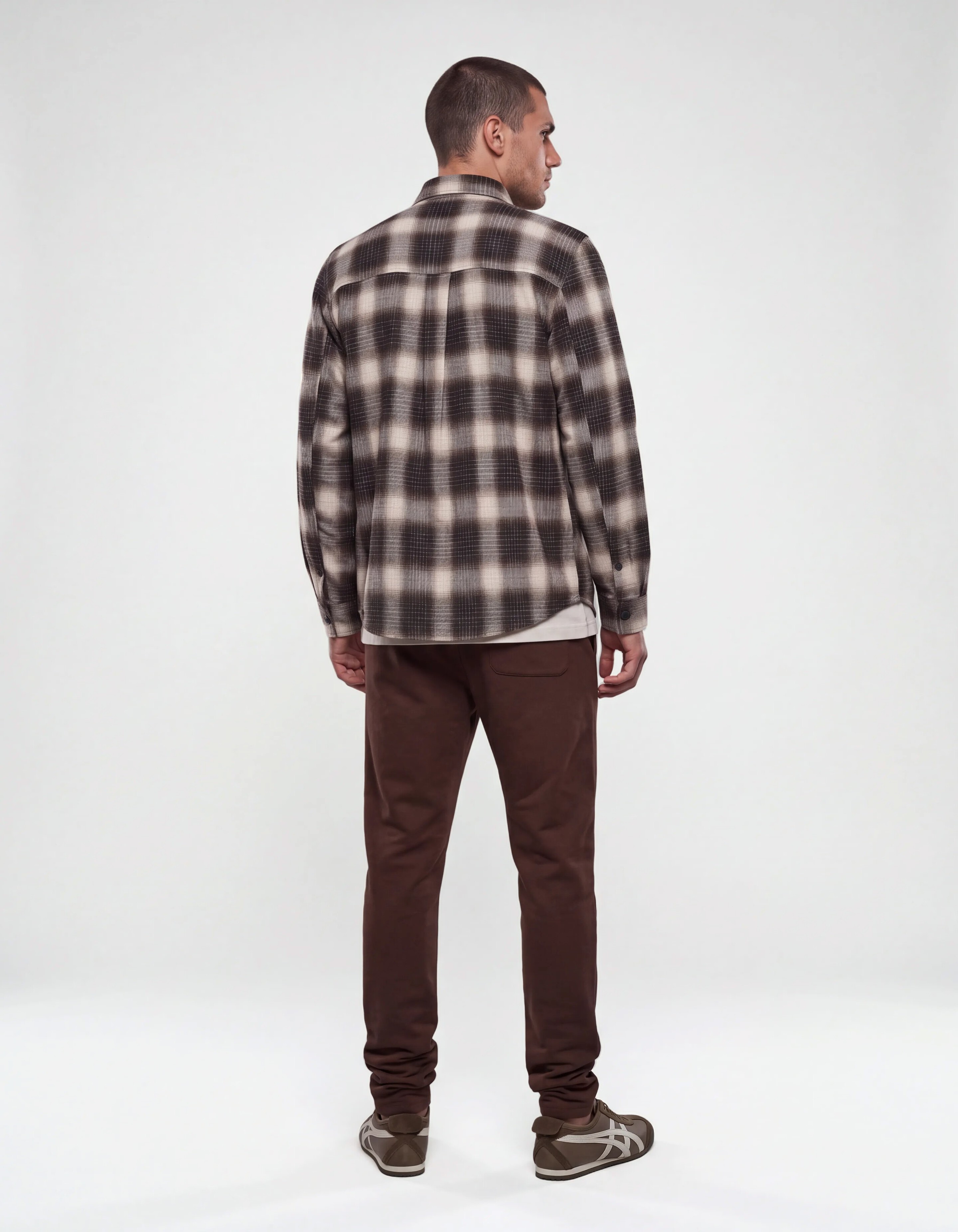 Hemd mit Karomuster in Relaxed Fit Dunkelbraun SHOEBY MEN