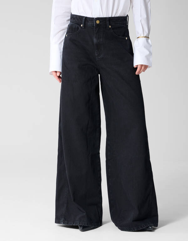 Ultra Wide Leg Fit Jeans Schwarz By Lonneke SHOEBY WOMEN