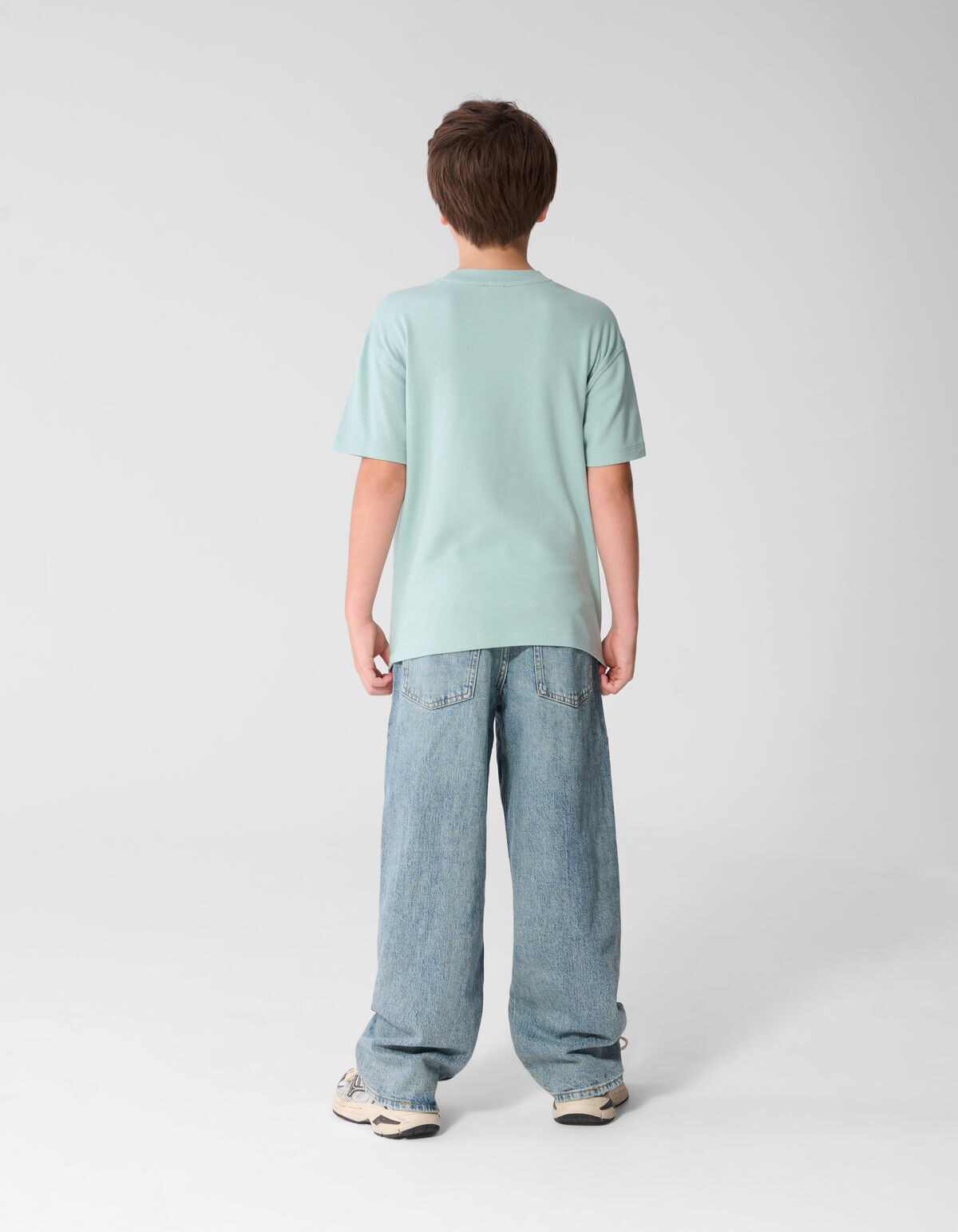 Basis Label T-Shirt in Hellgr&uuml;n SHOEBY BOYS