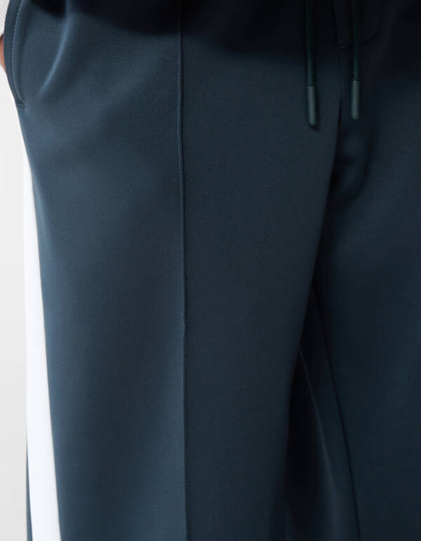 Sportliche Hose Dunkelblau SHOEBY BOYS